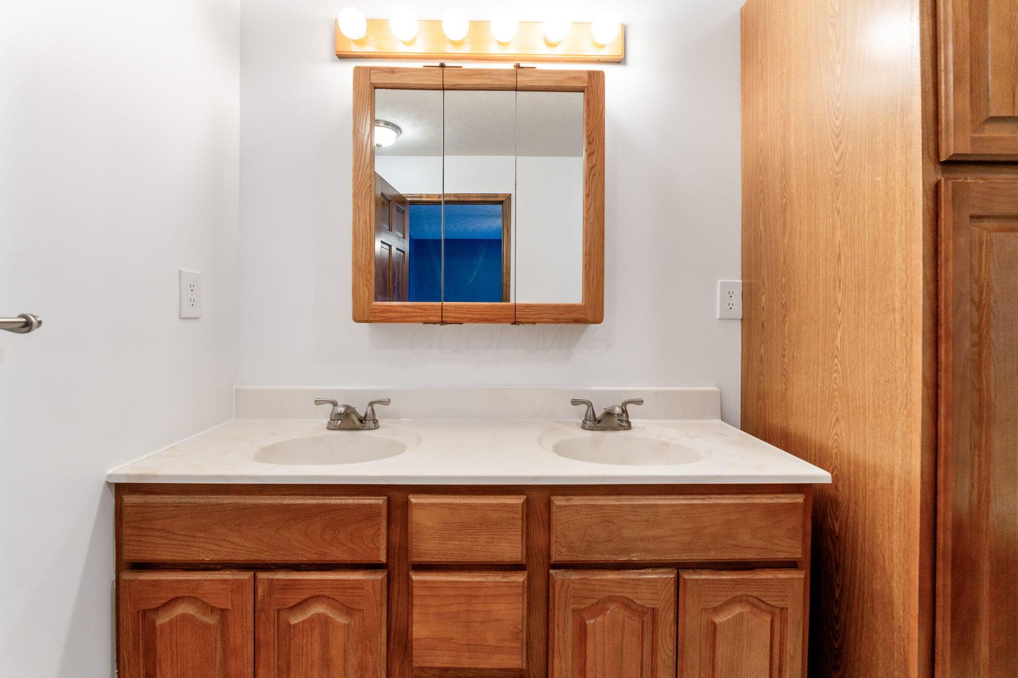 10800 Township Road 157