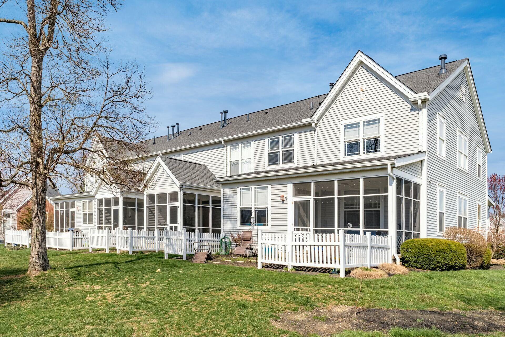 8102 Artisan Way, 8102