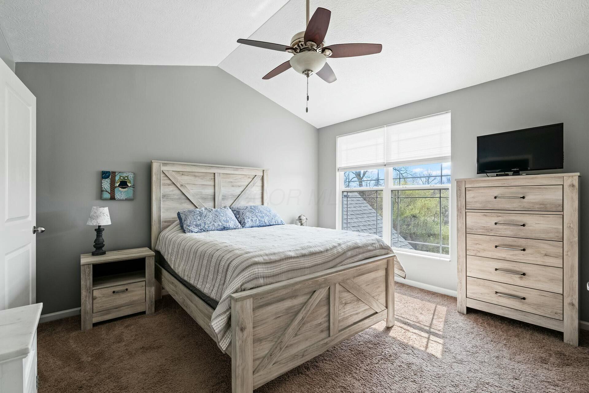 8102 Artisan Way, 8102