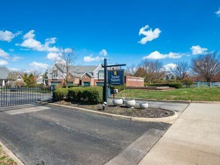 8102 Artisan Way, 8102