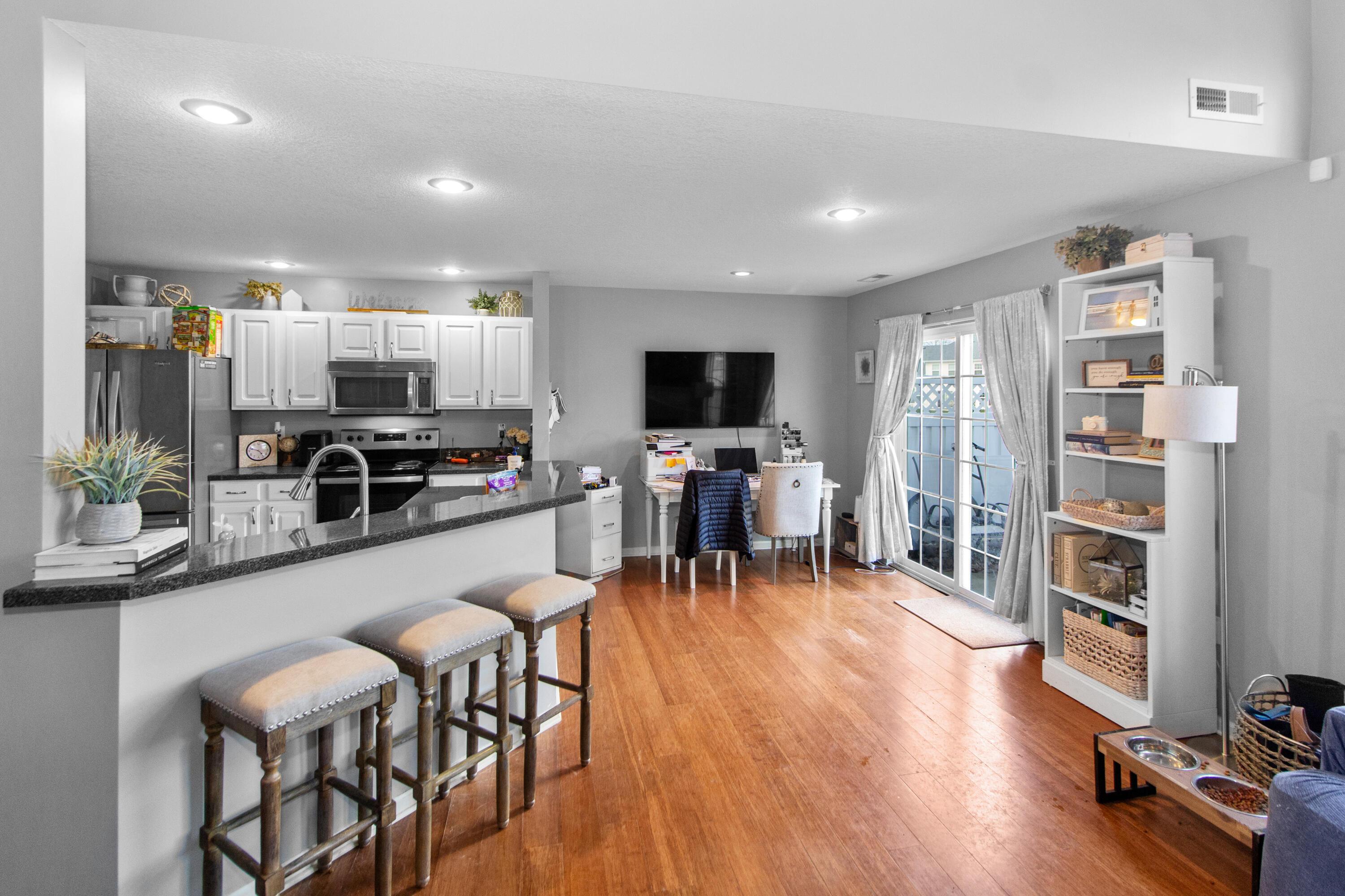 5 Lakes At Cheshire Drive