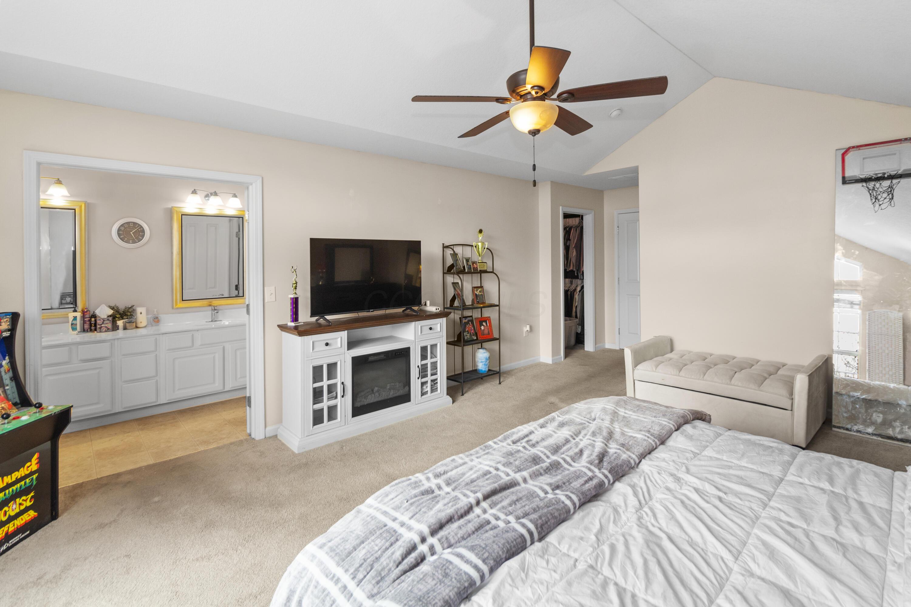 5 Lakes At Cheshire Drive