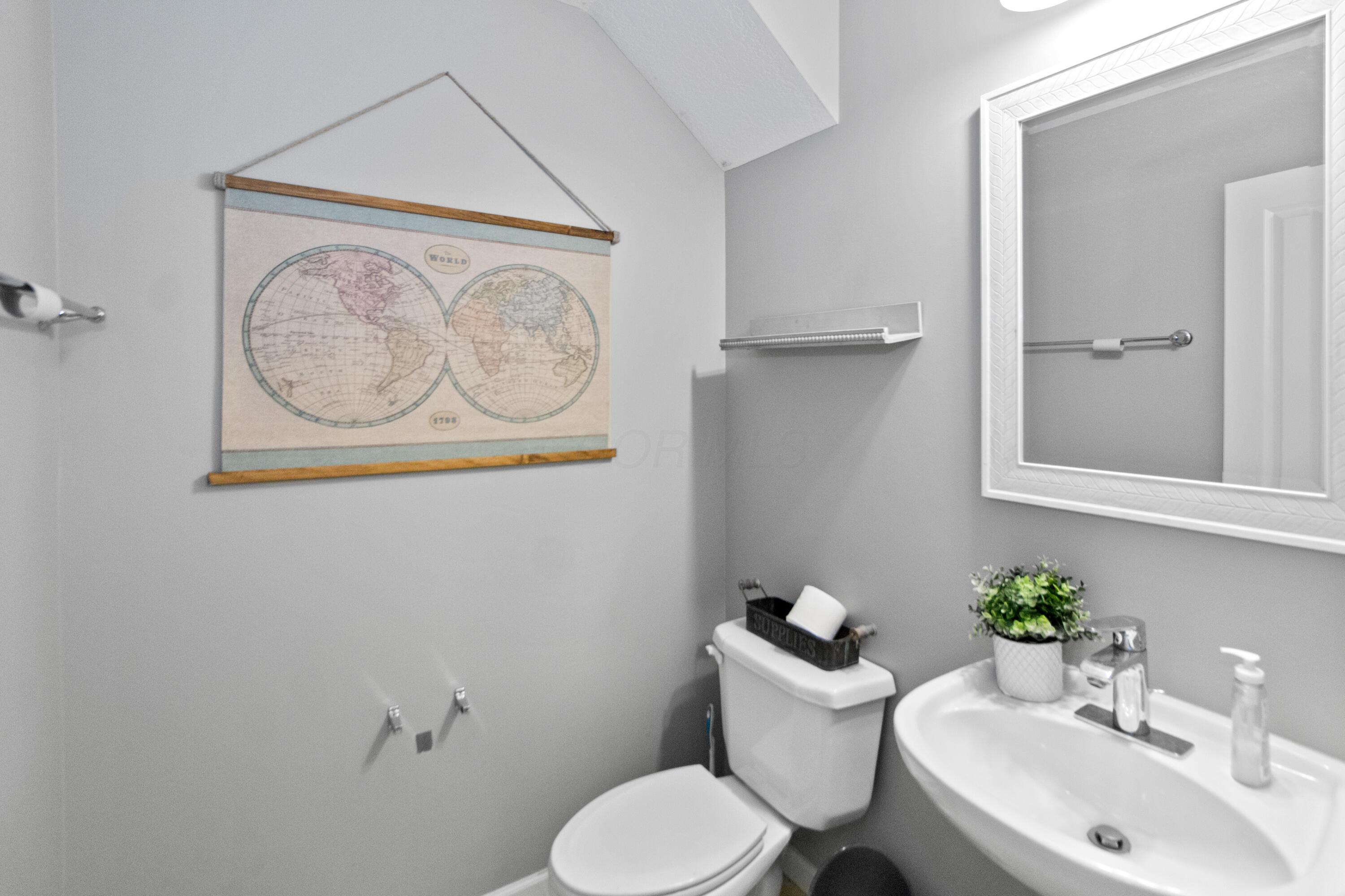 5 Lakes At Cheshire Drive