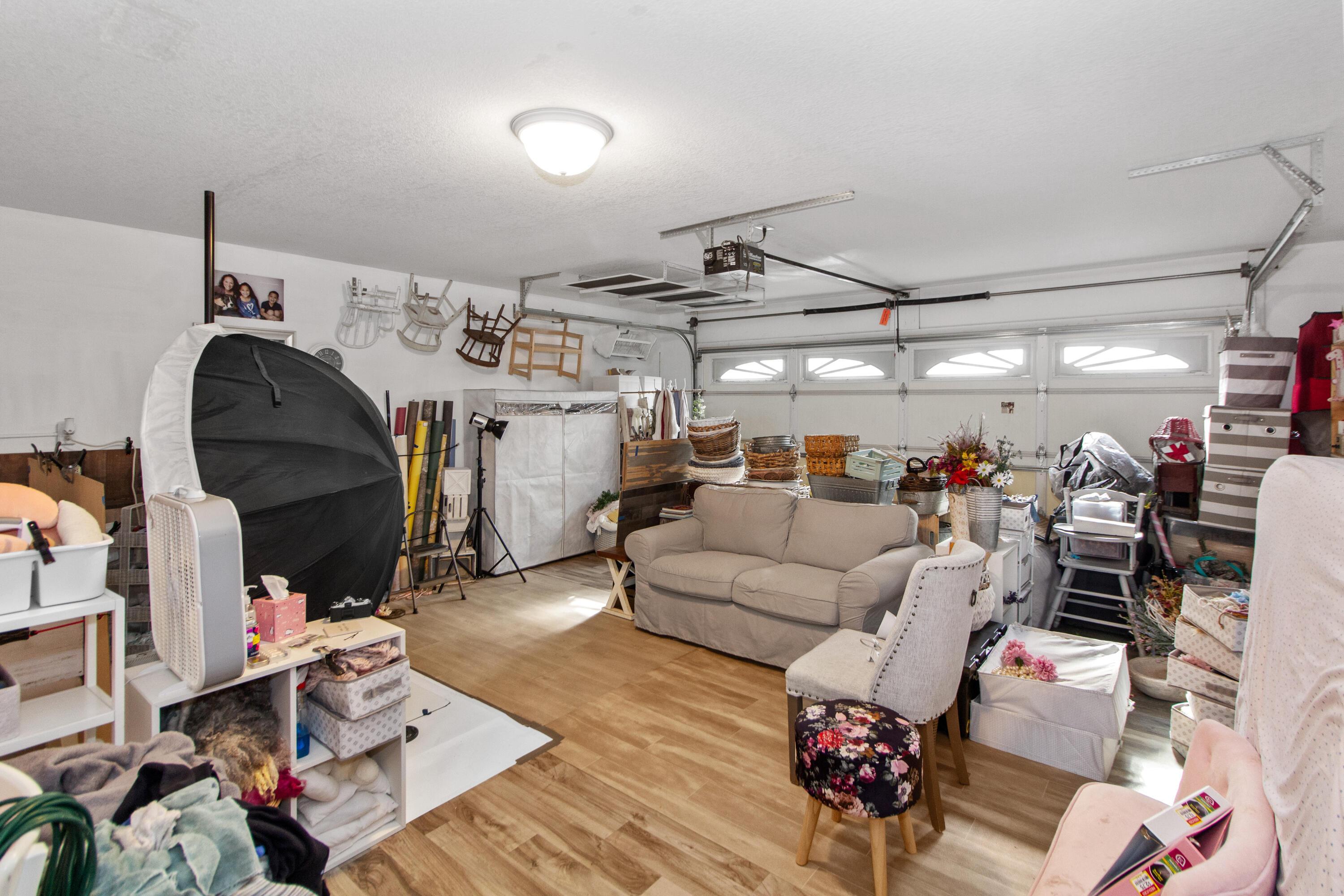 5 Lakes At Cheshire Drive