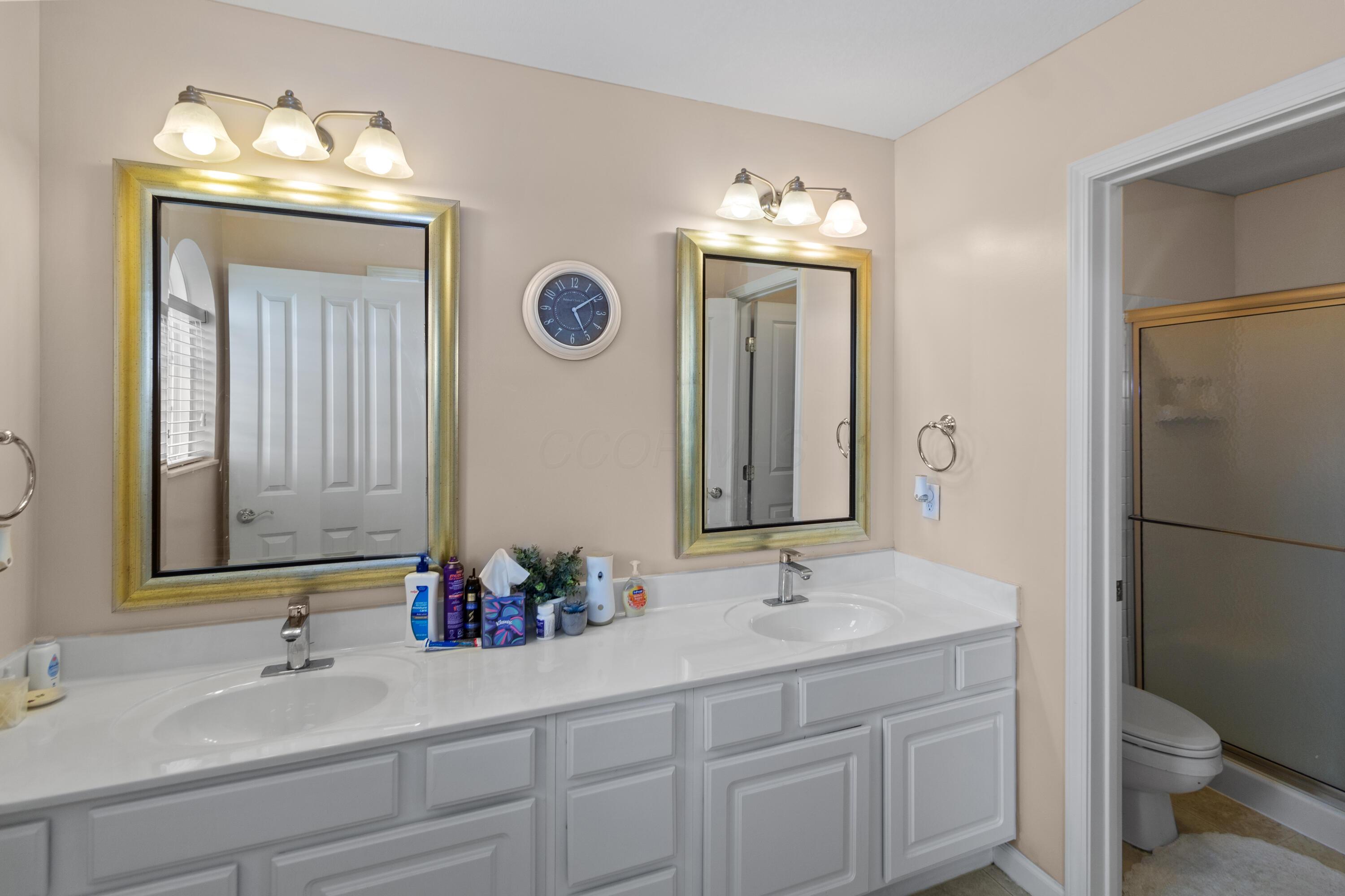 5 Lakes At Cheshire Drive