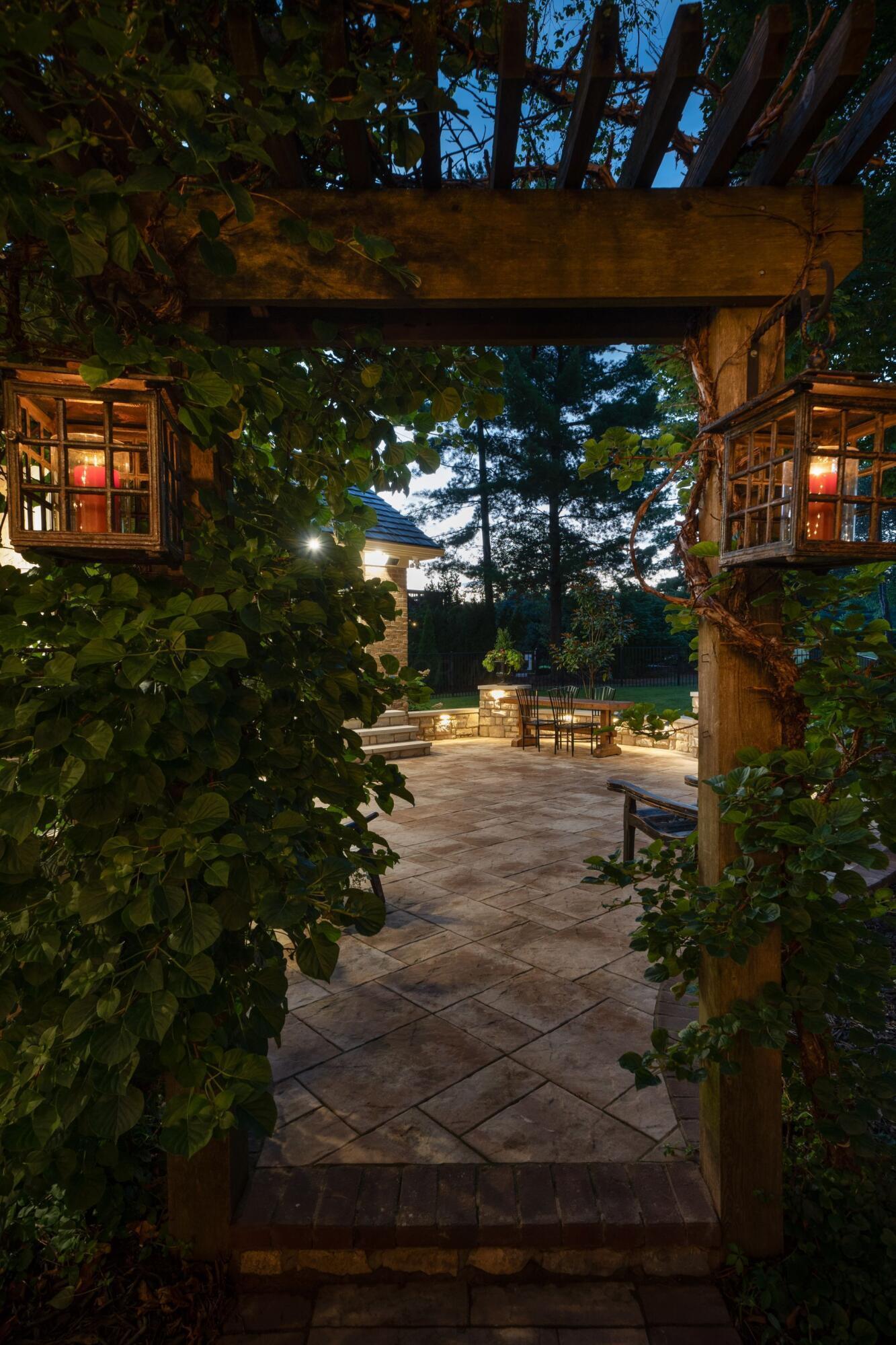 8598 Milmichael Court