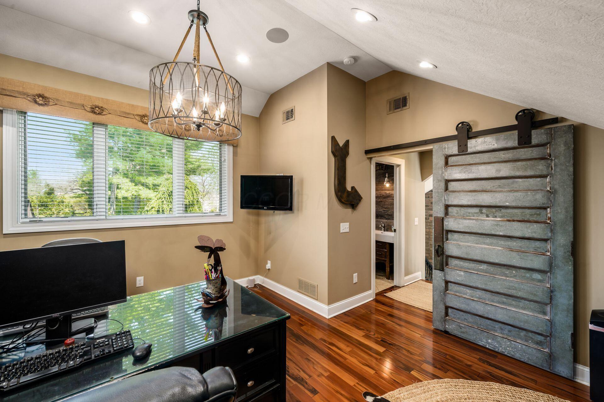 8598 Milmichael Court