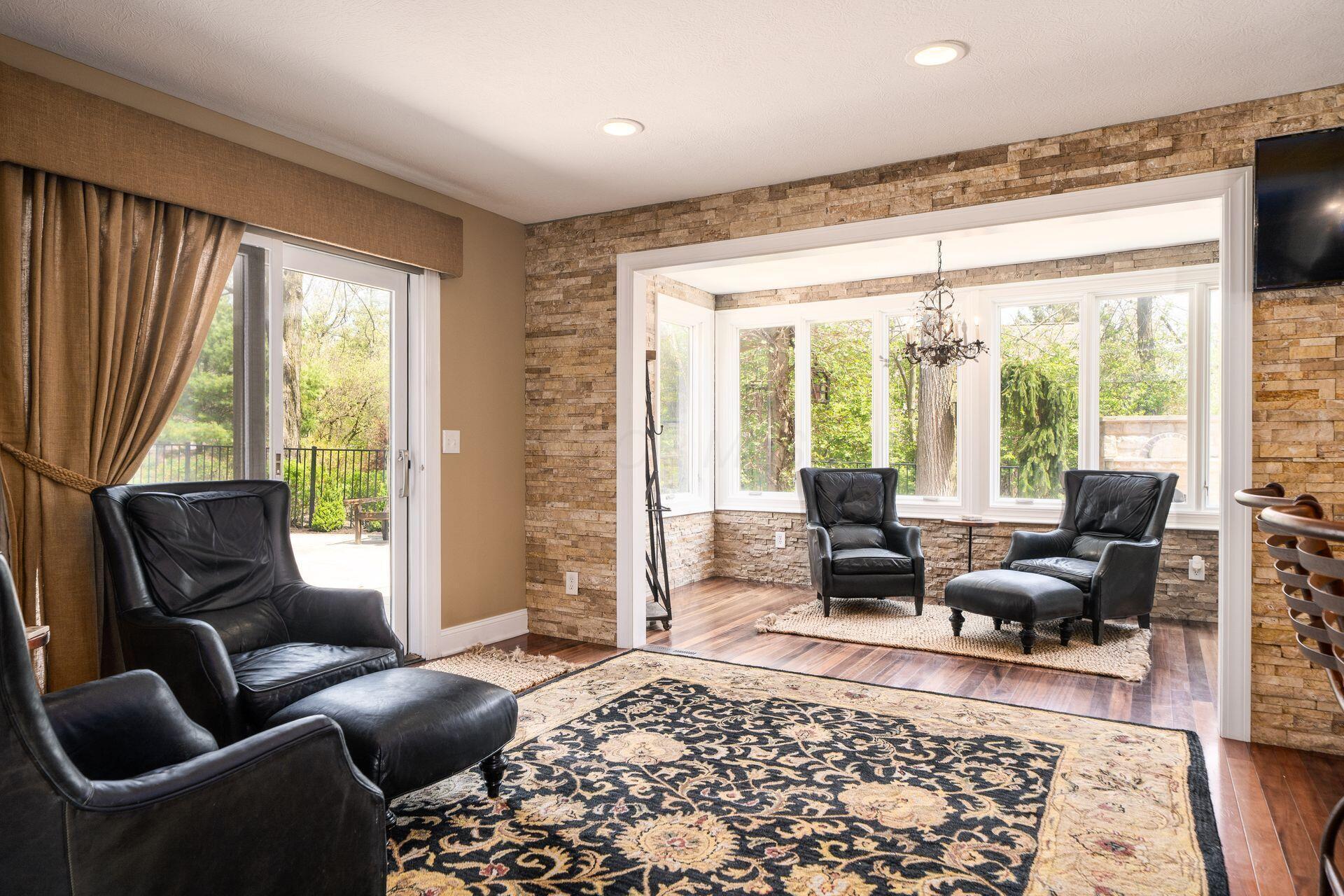 8598 Milmichael Court