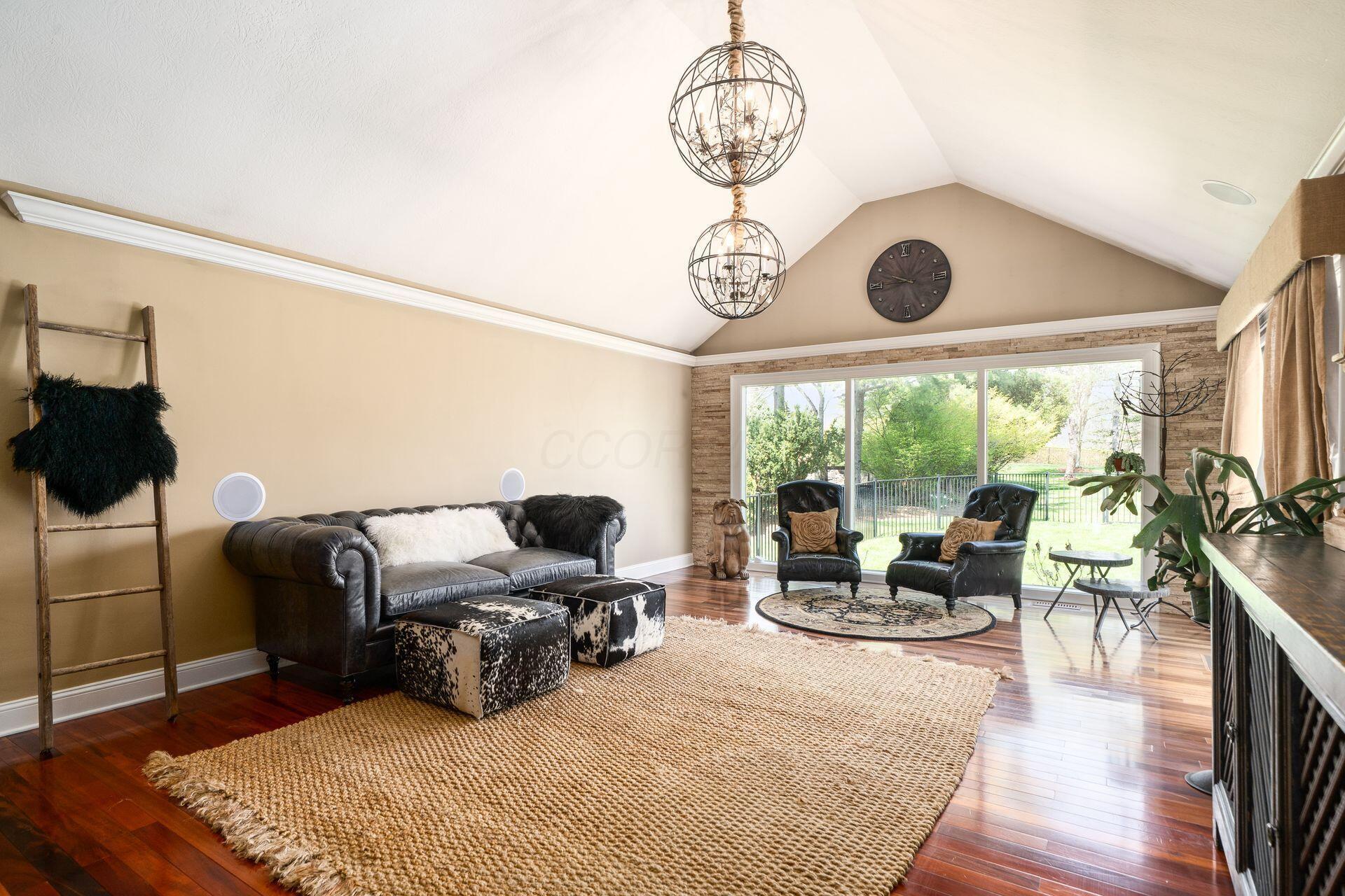 8598 Milmichael Court