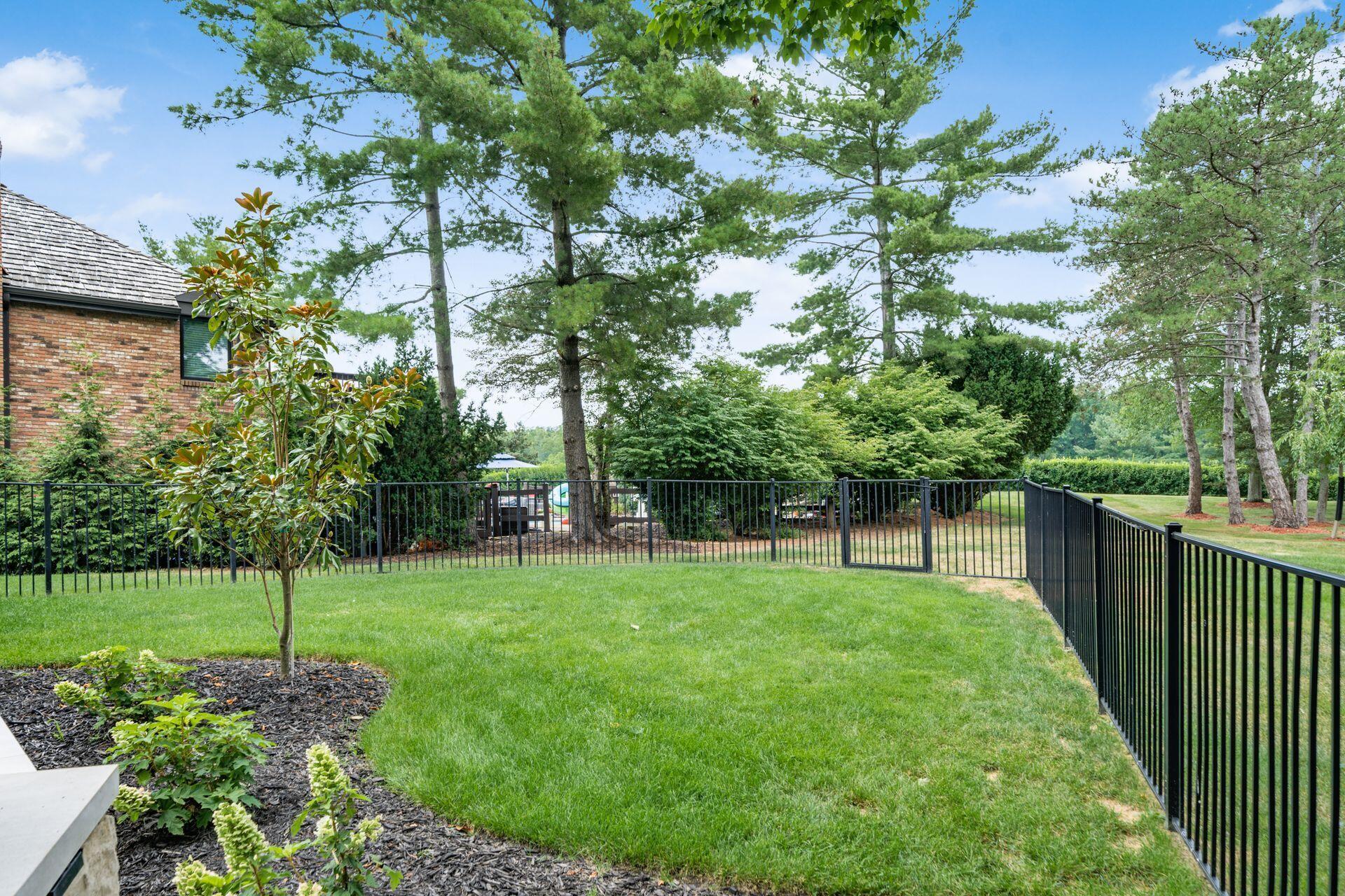 8598 Milmichael Court