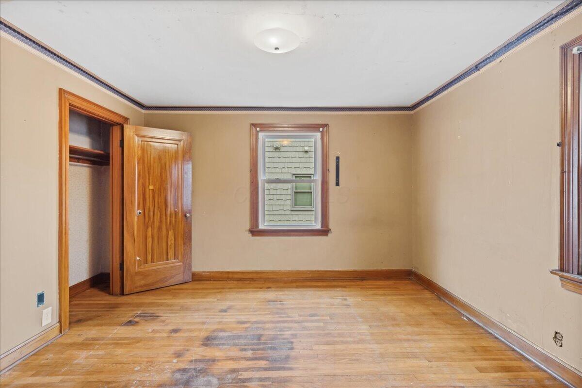 1951 Collingswood Road