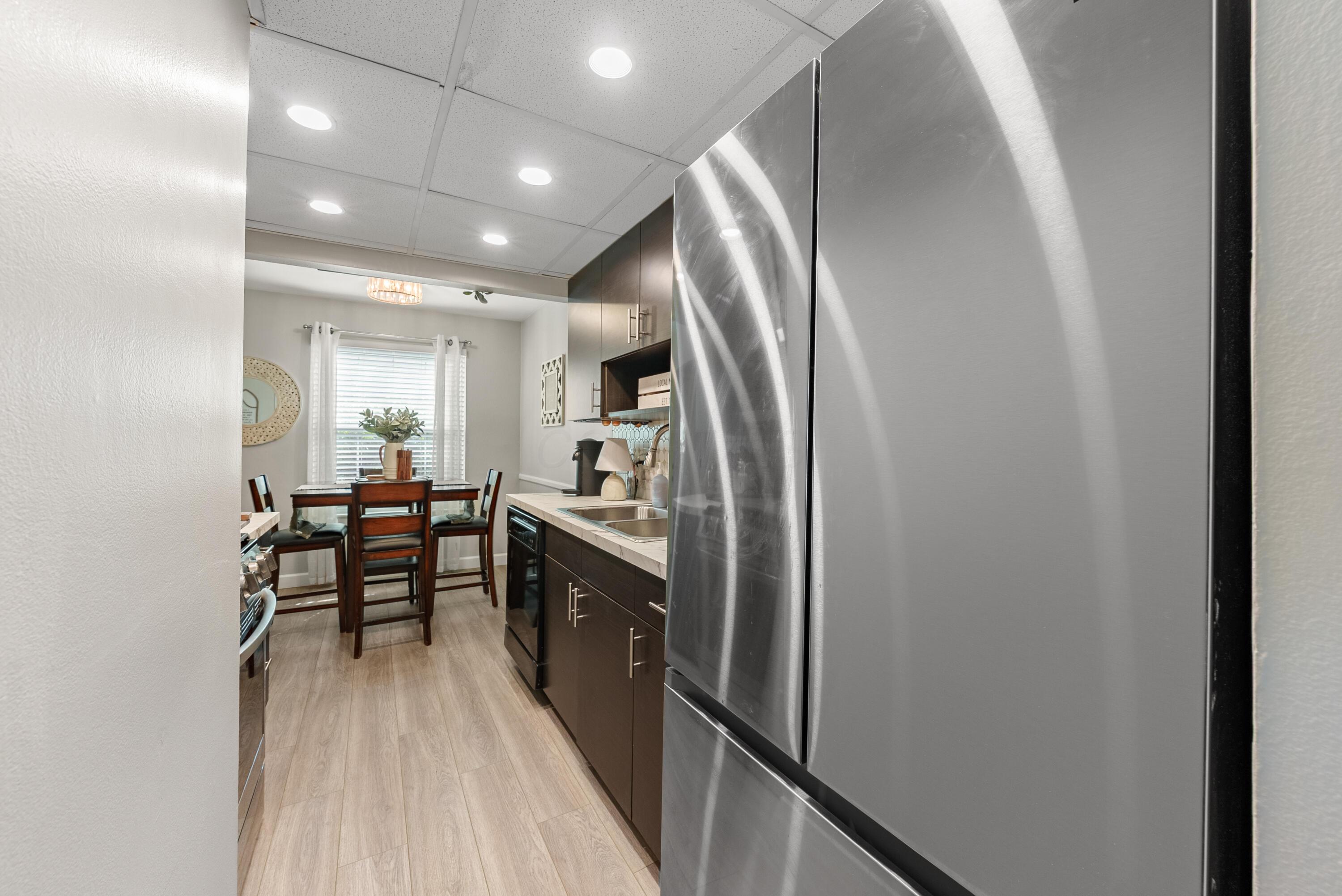 79 Tarryton Court W, 18H