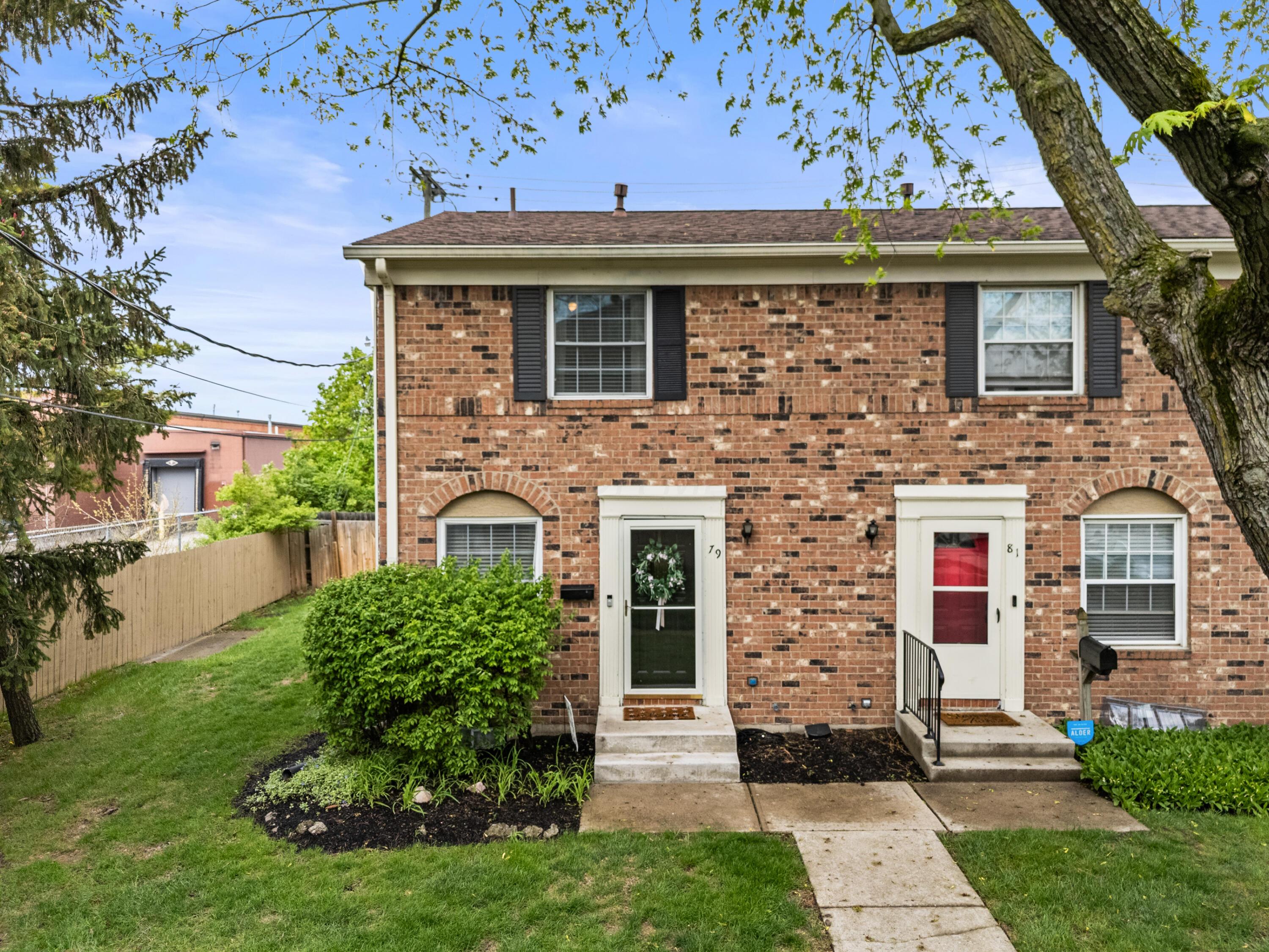 79 Tarryton Court W, 18H