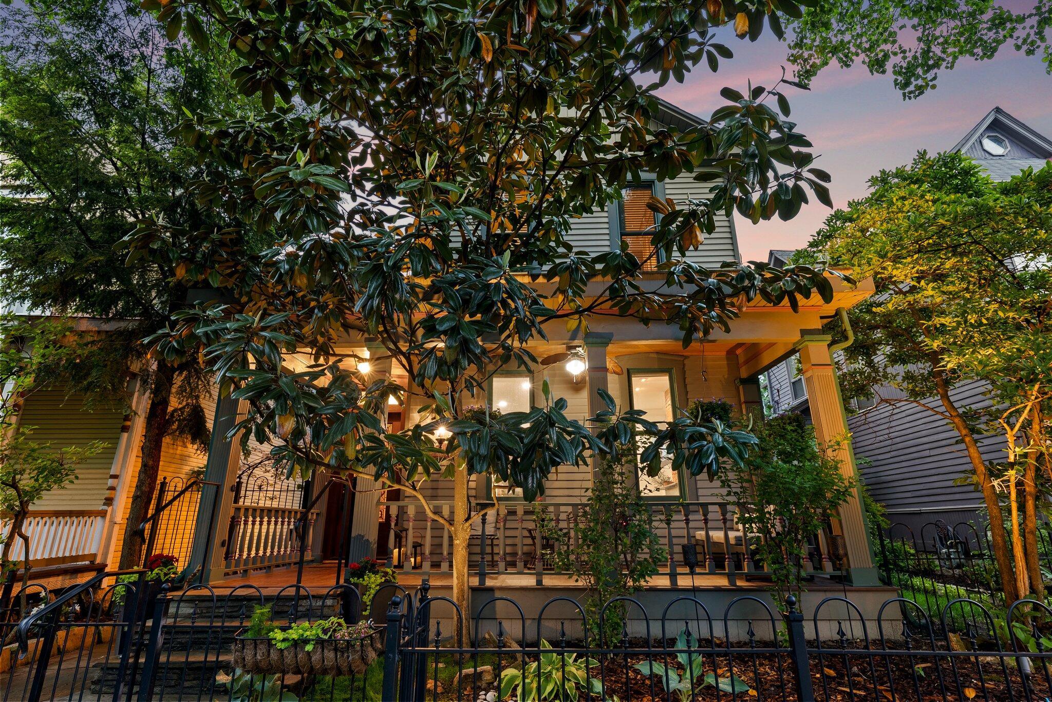 1047 Highland Street