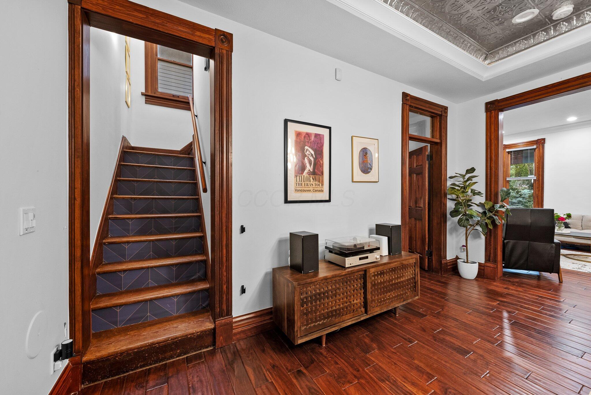 1047 Highland Street