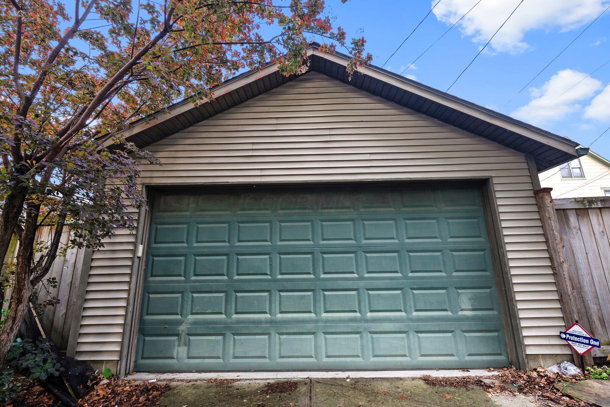 1047 Highland Street