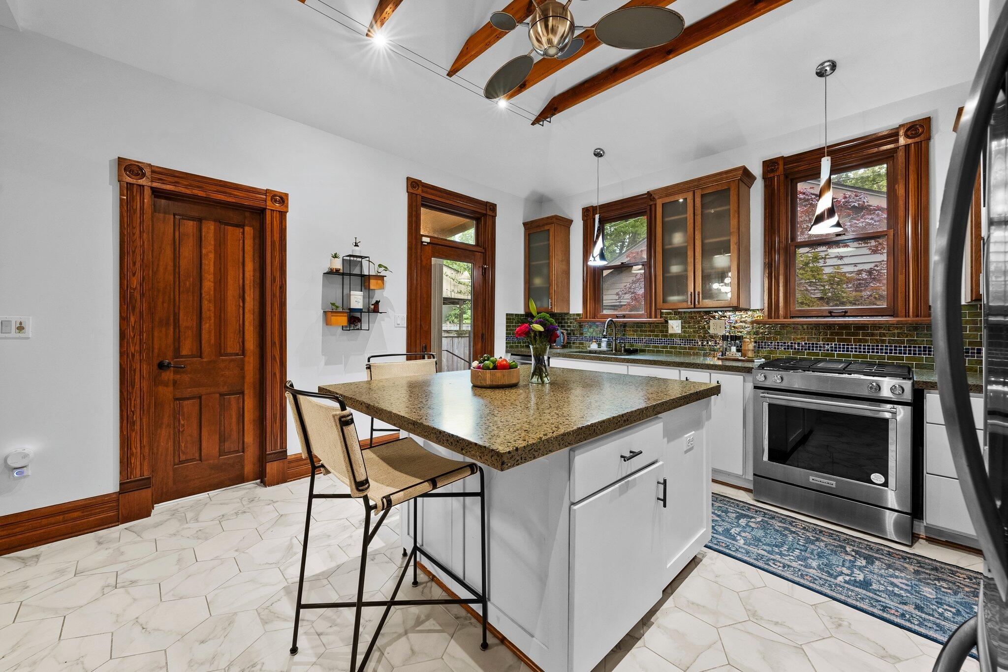 1047 Highland Street