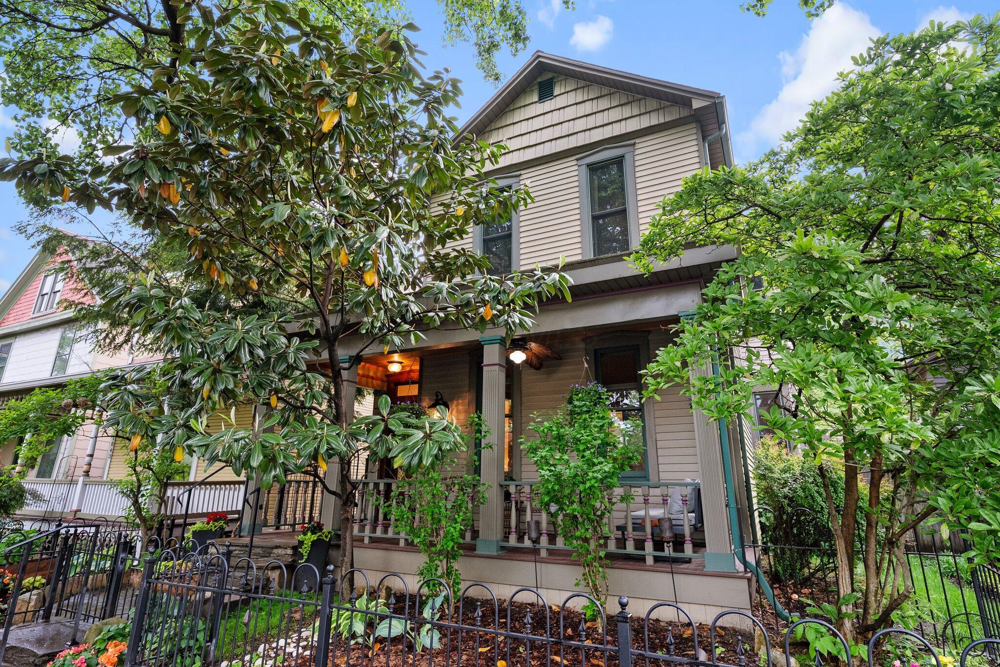 1047 Highland Street