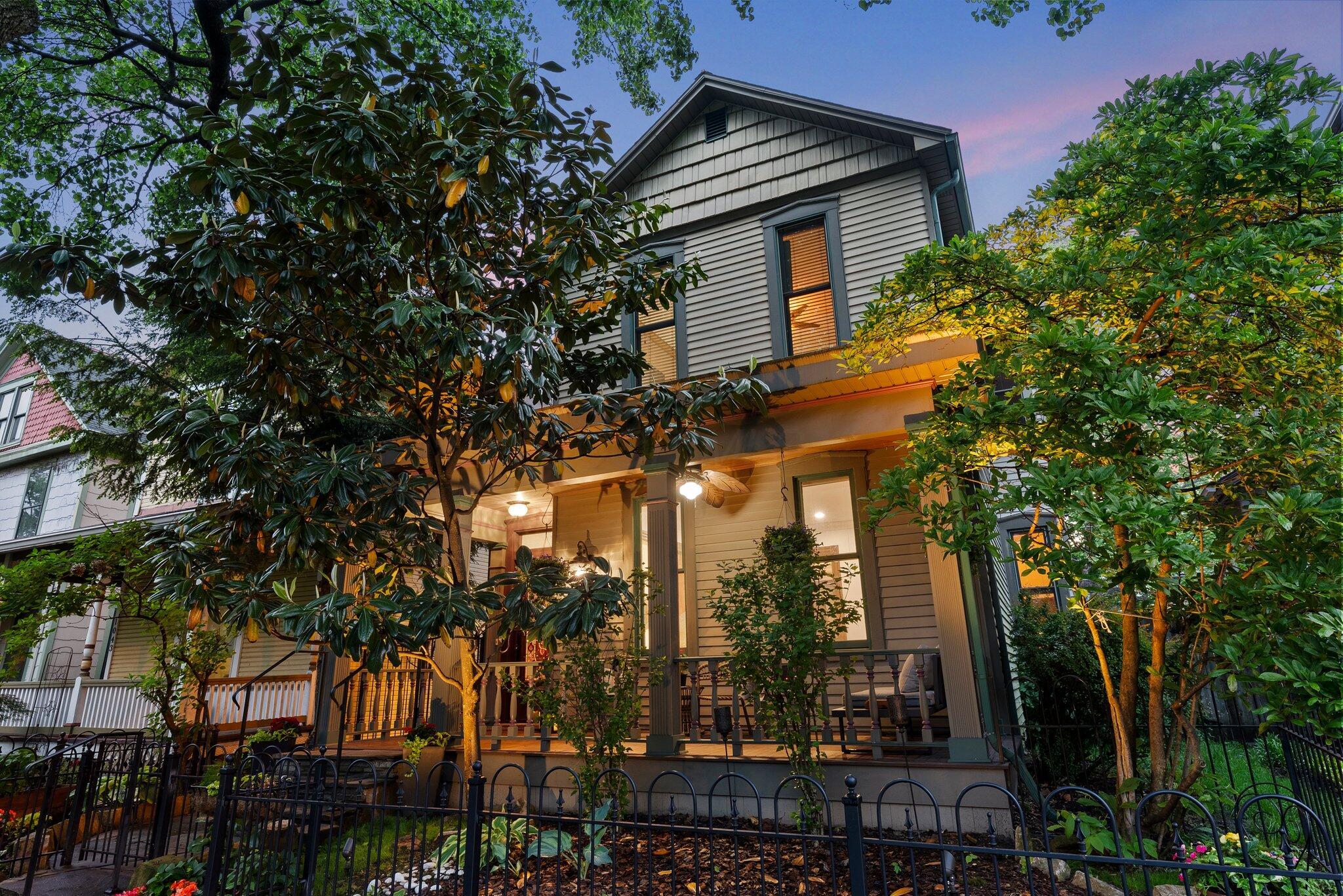 1047 Highland Street