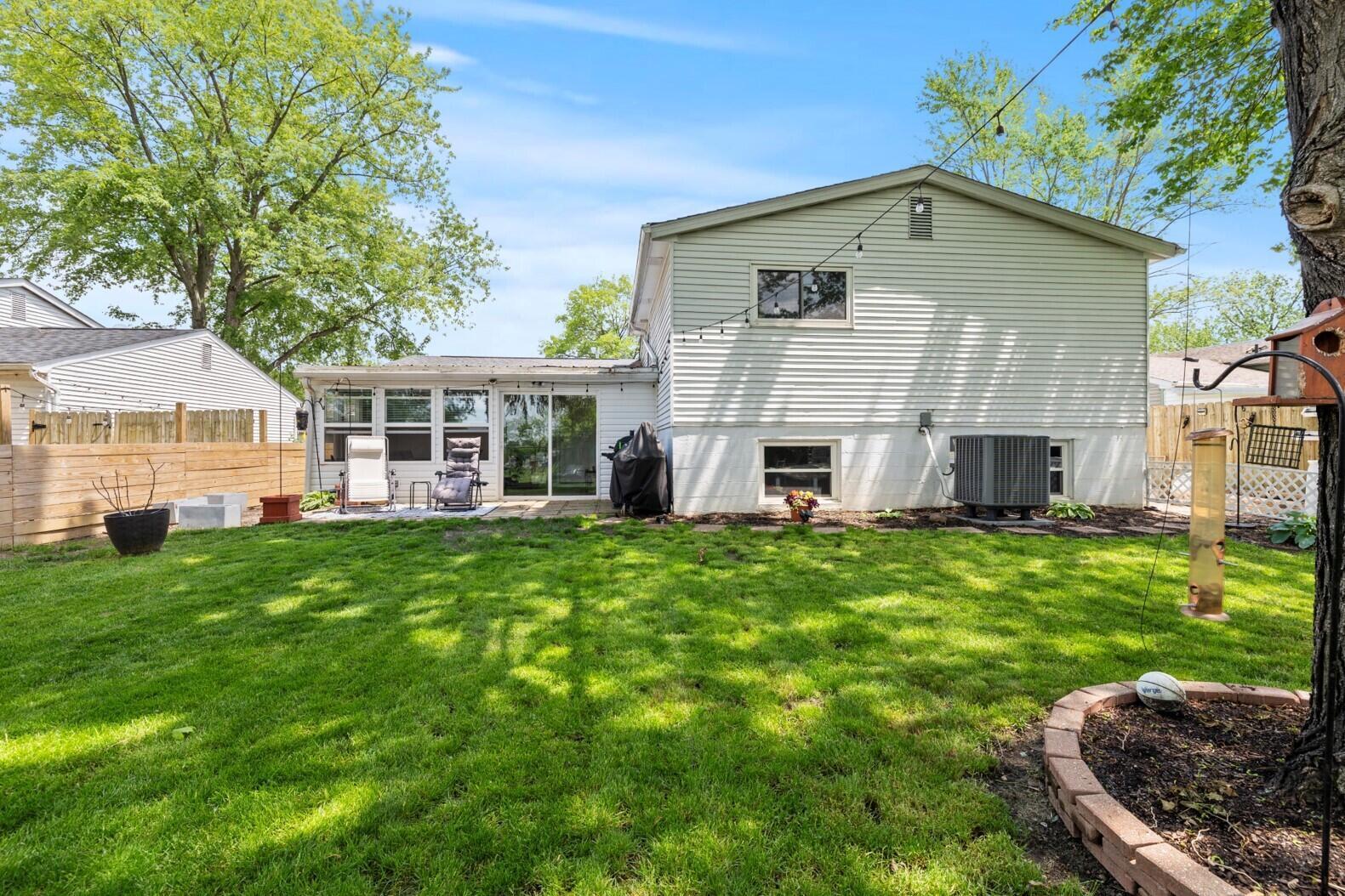 2923 Falcon Bridge Drive