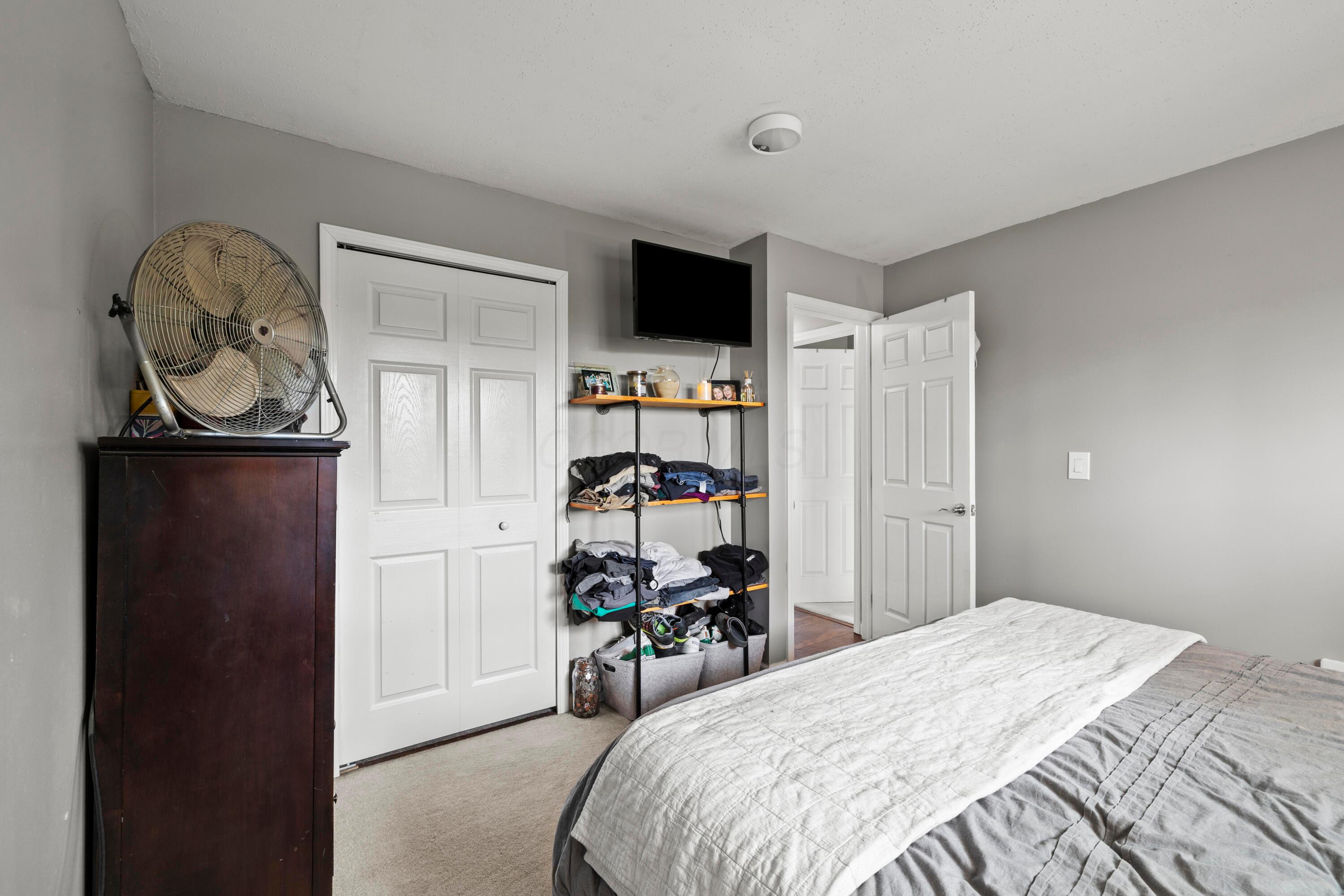 2923 Falcon Bridge Drive