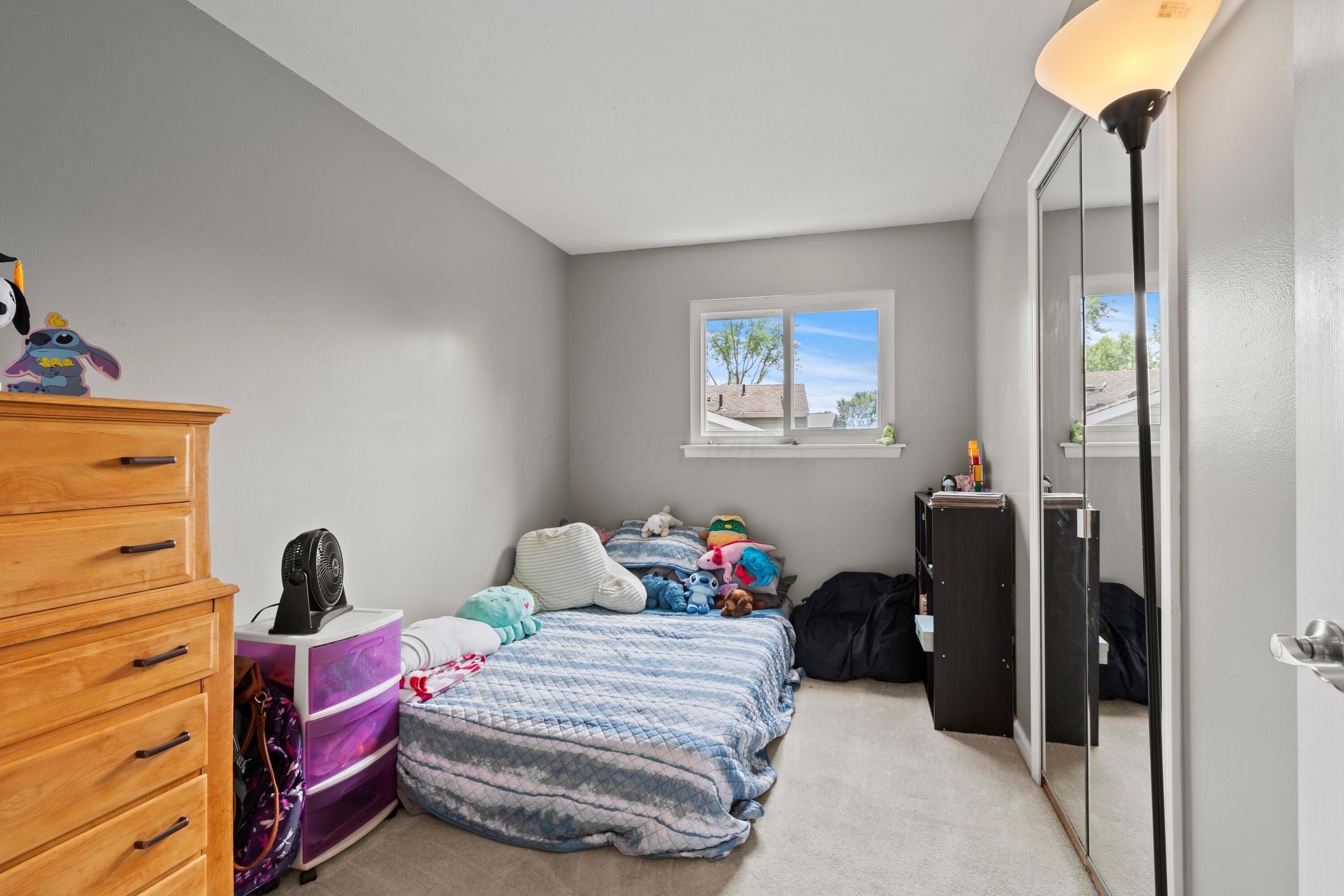 2923 Falcon Bridge Drive