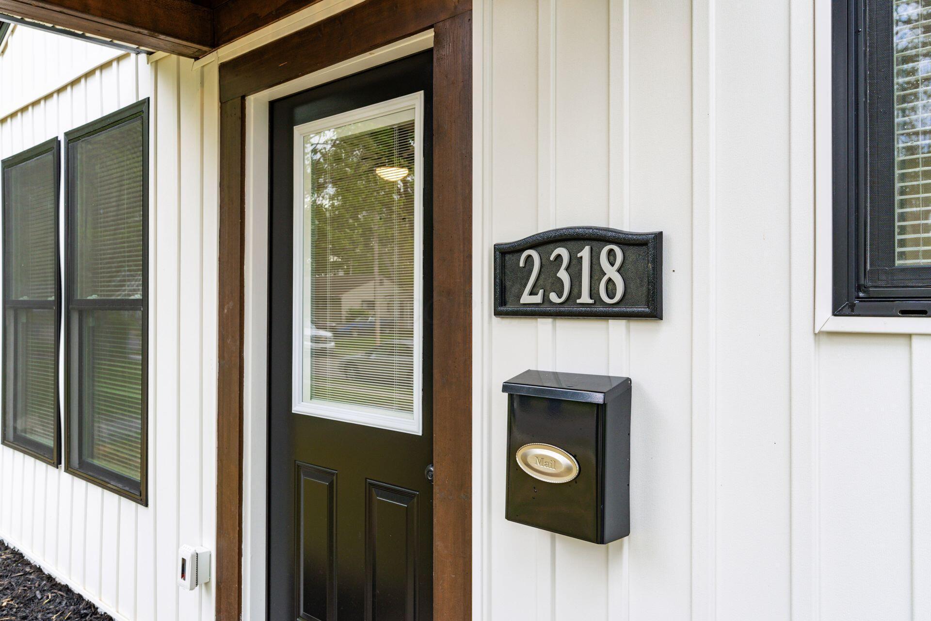 2318 Dawnlight Avenue