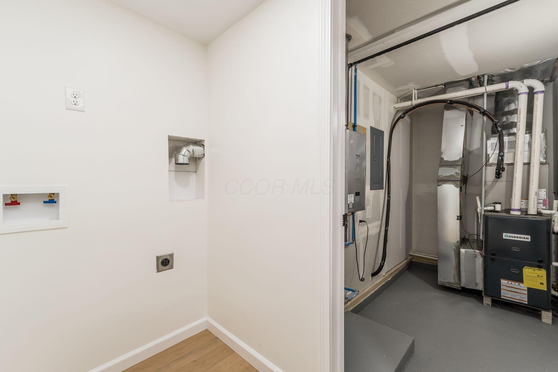 2318 Dawnlight Avenue