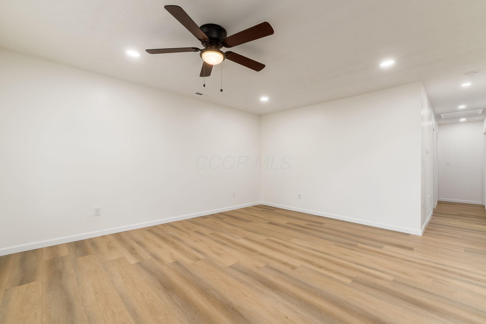 2318 Dawnlight Avenue