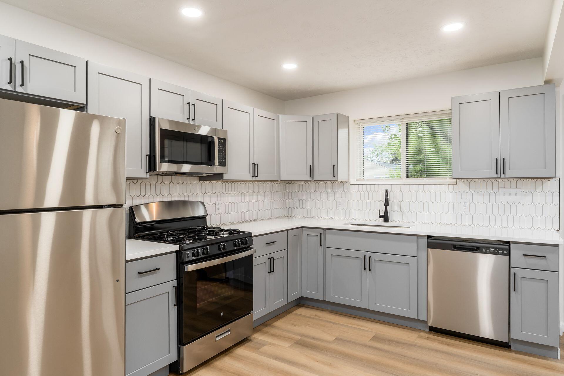 2318 Dawnlight Avenue