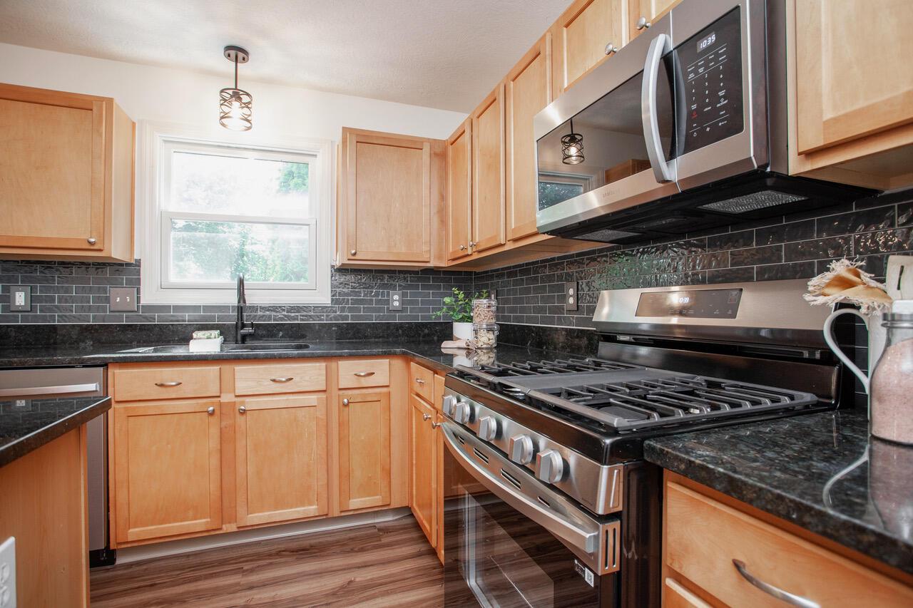 1808 Primrose Avenue