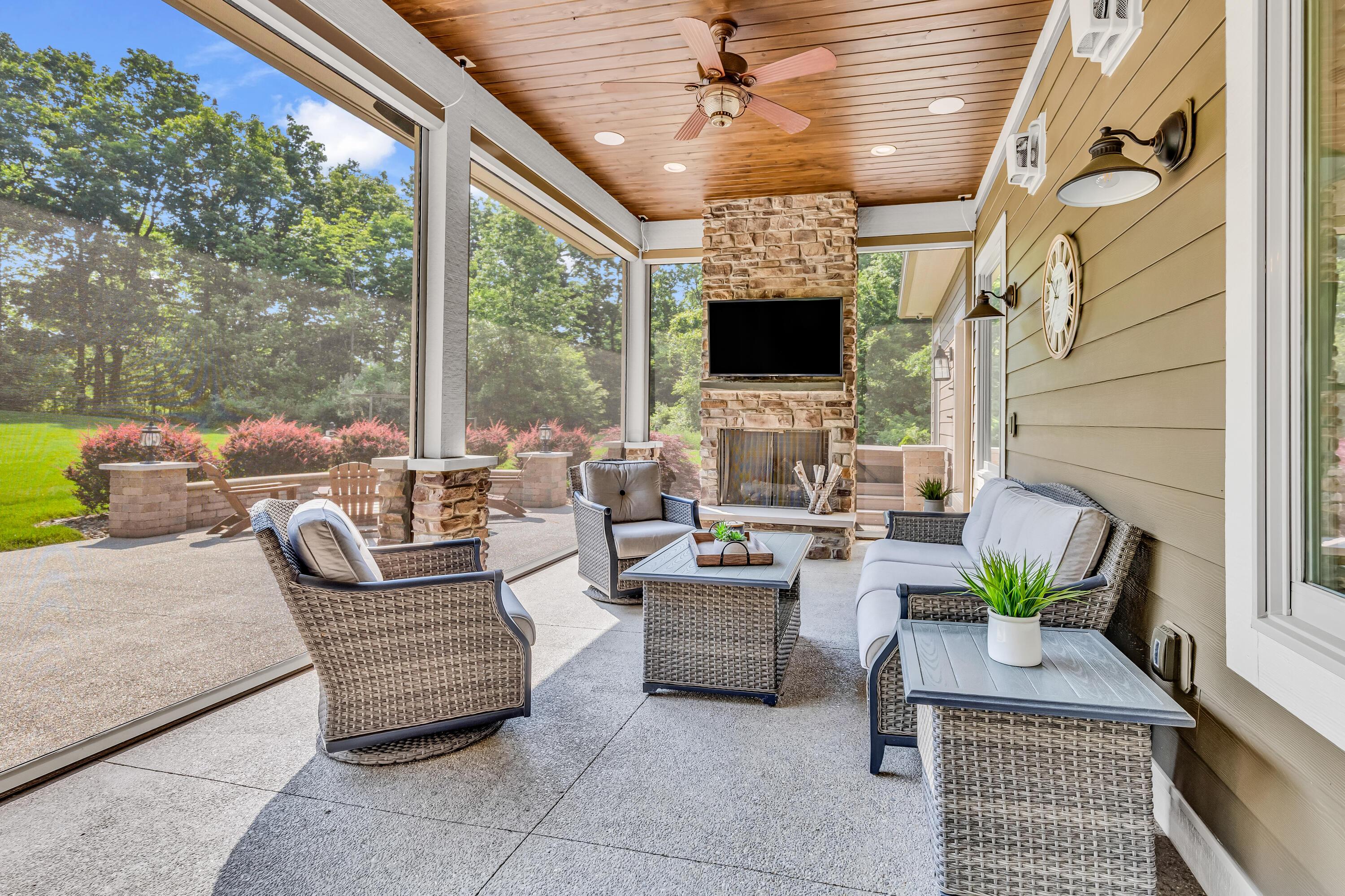 9568 Craigens Court