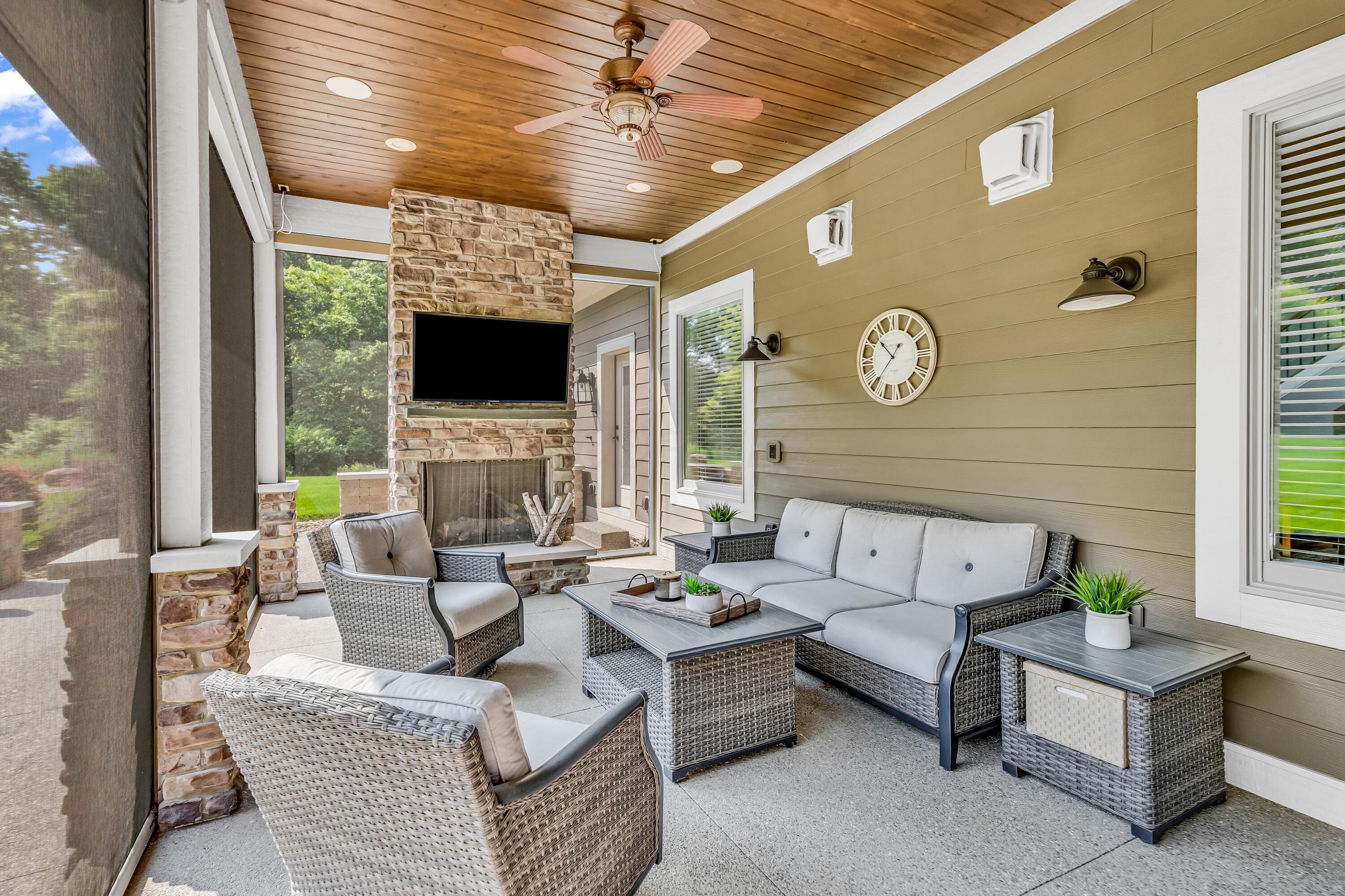 9568 Craigens Court