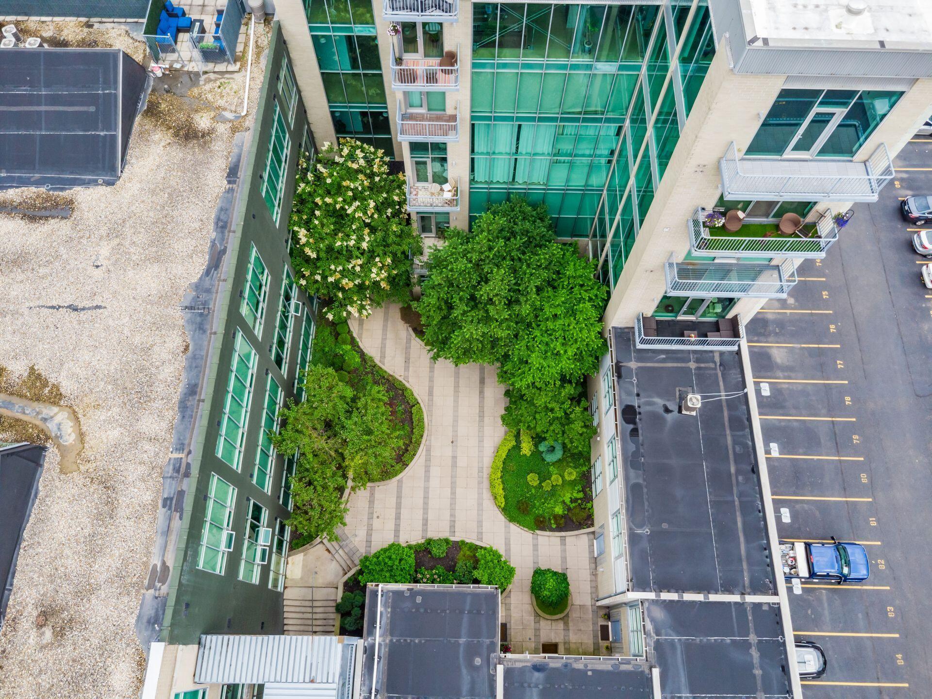 60 E Spring Street, 214