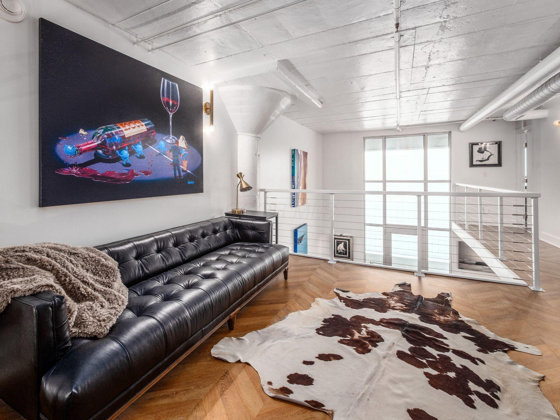 60 E Spring Street, 214