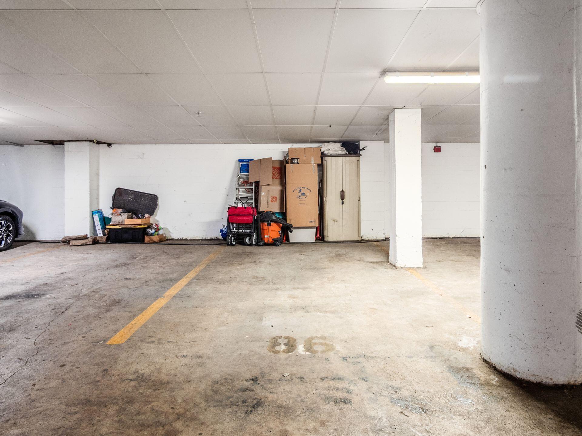 60 E Spring Street, 214