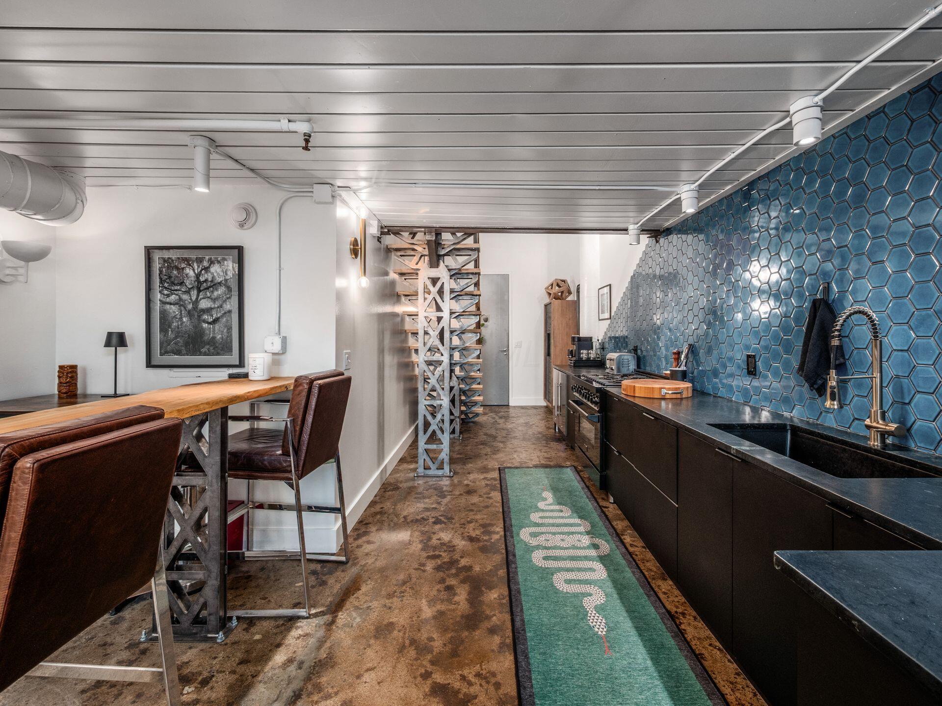 60 E Spring Street, 214