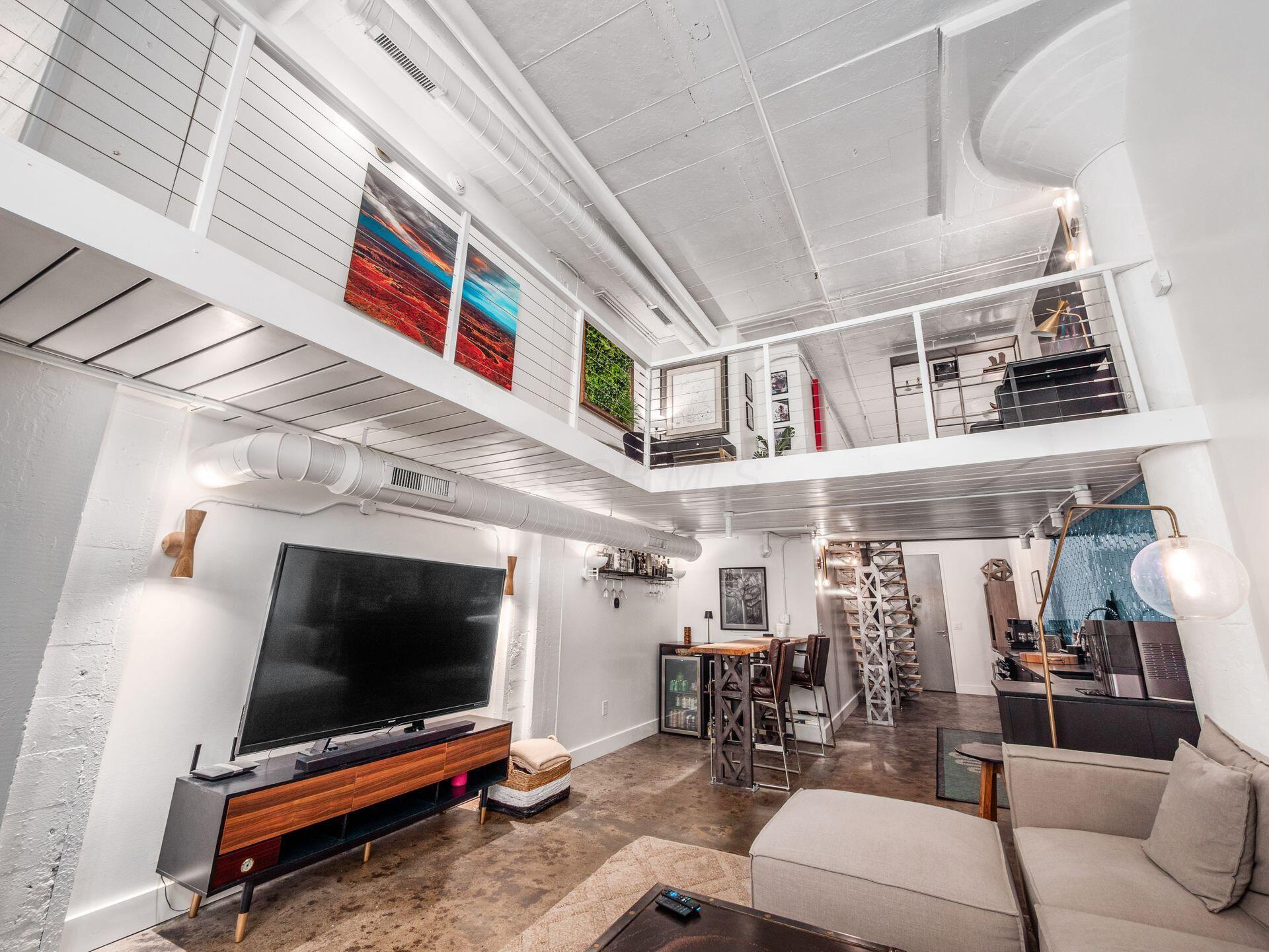 60 E Spring Street, 214