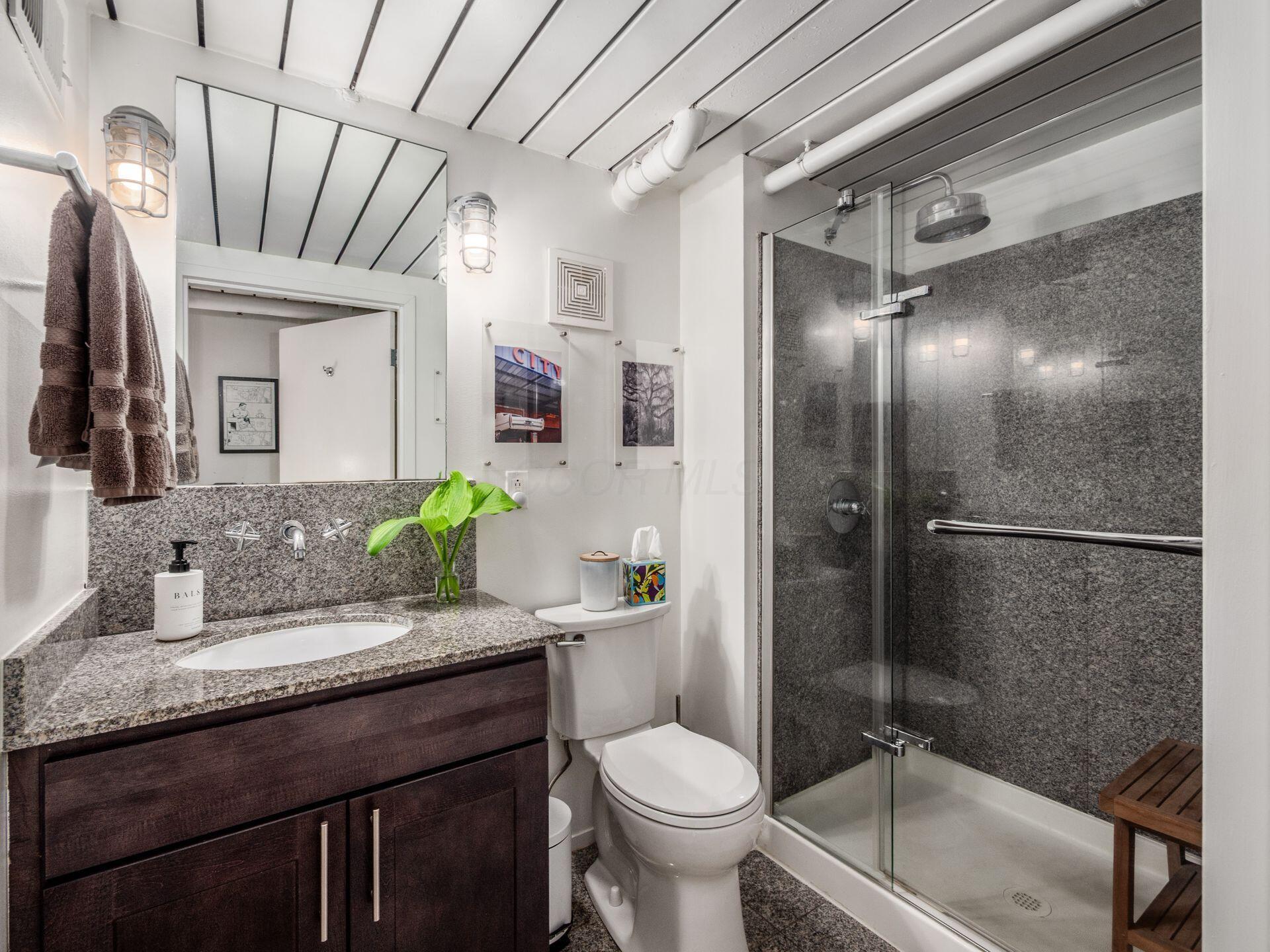 60 E Spring Street, 214