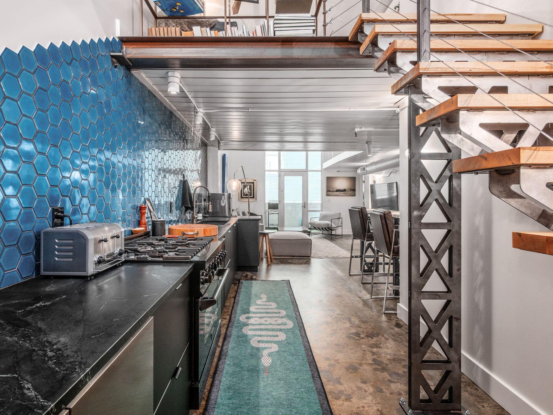 60 E Spring Street, 214