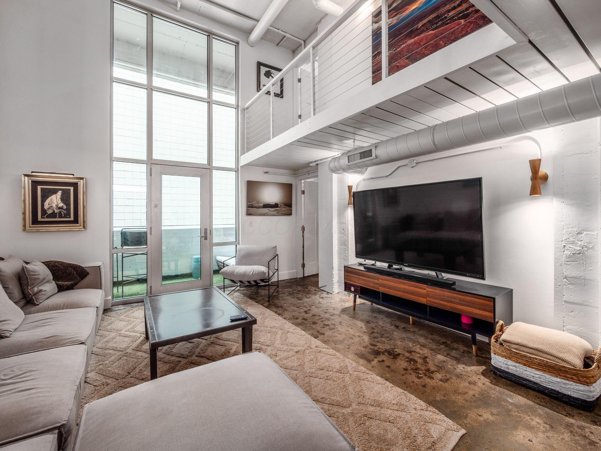 60 E Spring Street, 214