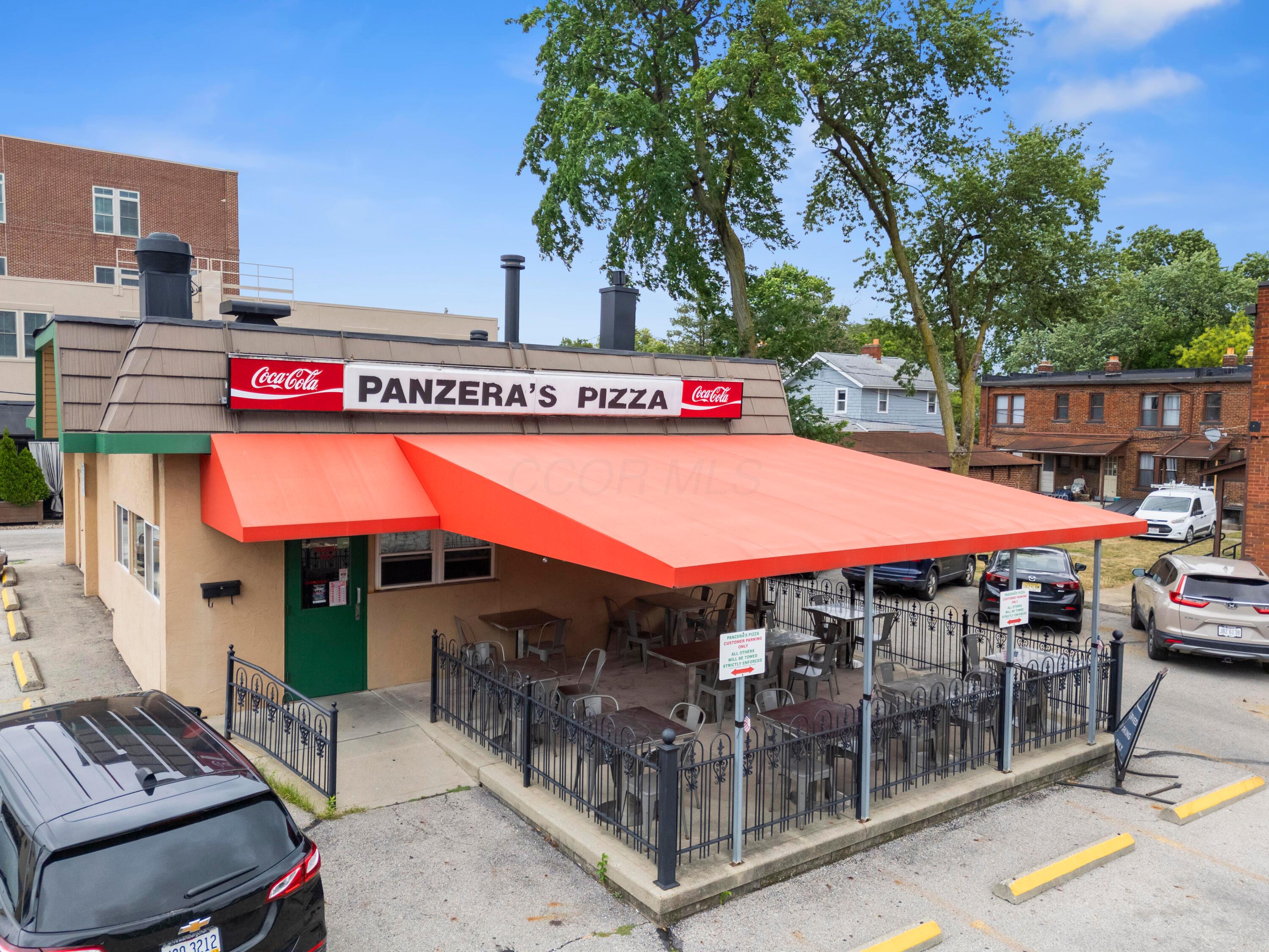 1396 Lower Green Circle