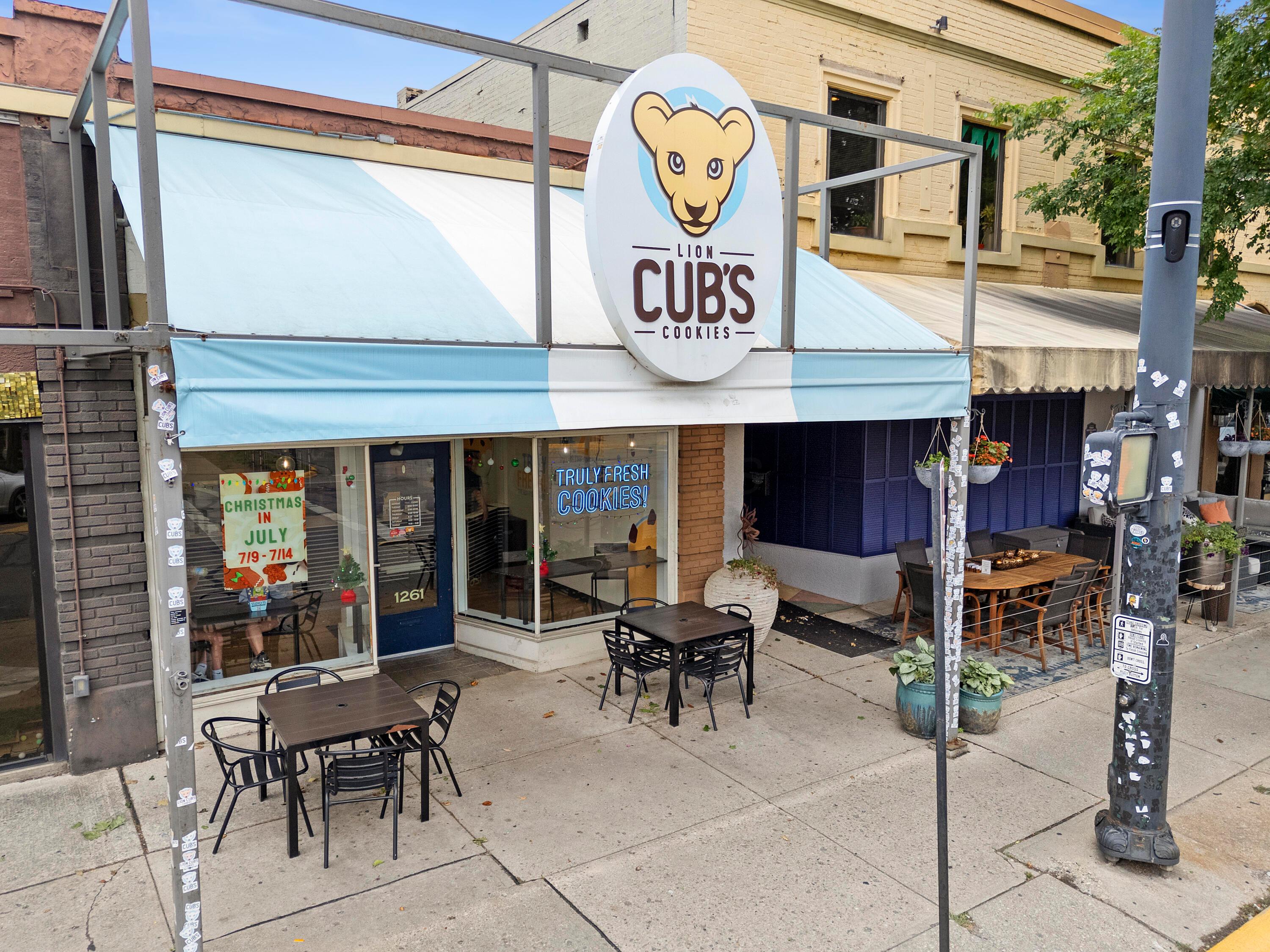 1396 Lower Green Circle