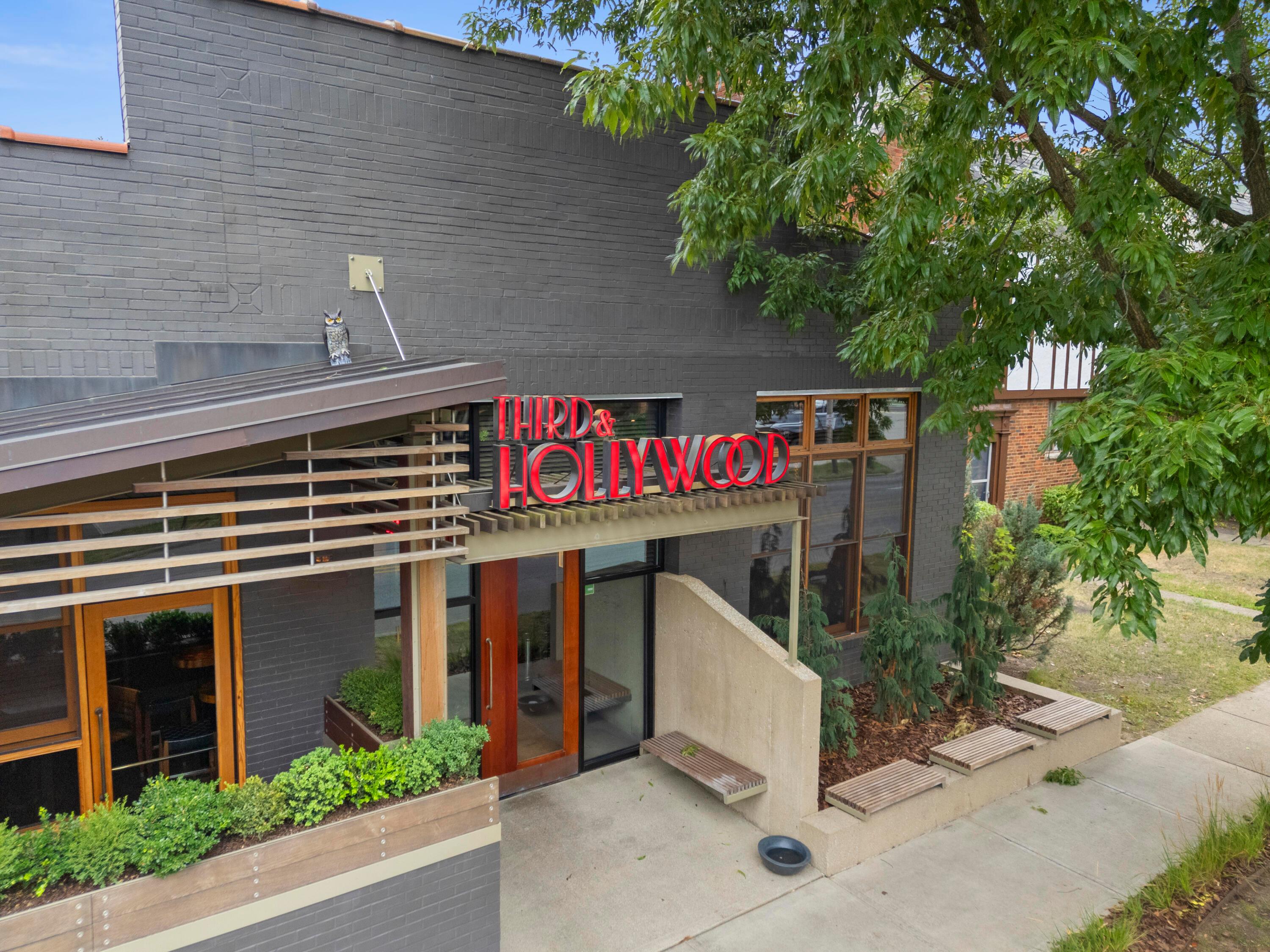 1396 Lower Green Circle