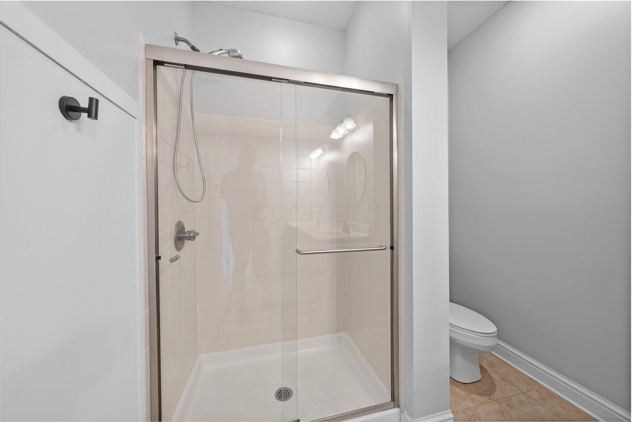 1396 Lower Green Circle