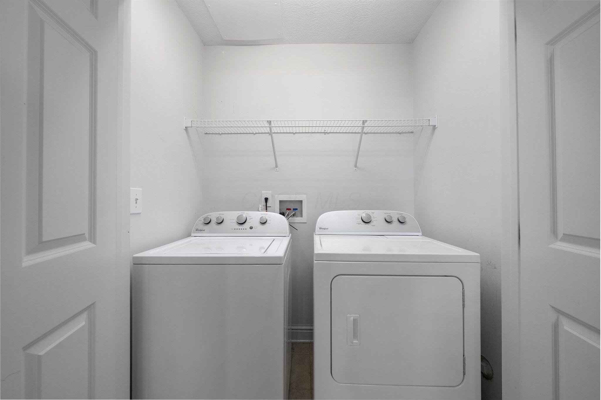 1396 Lower Green Circle