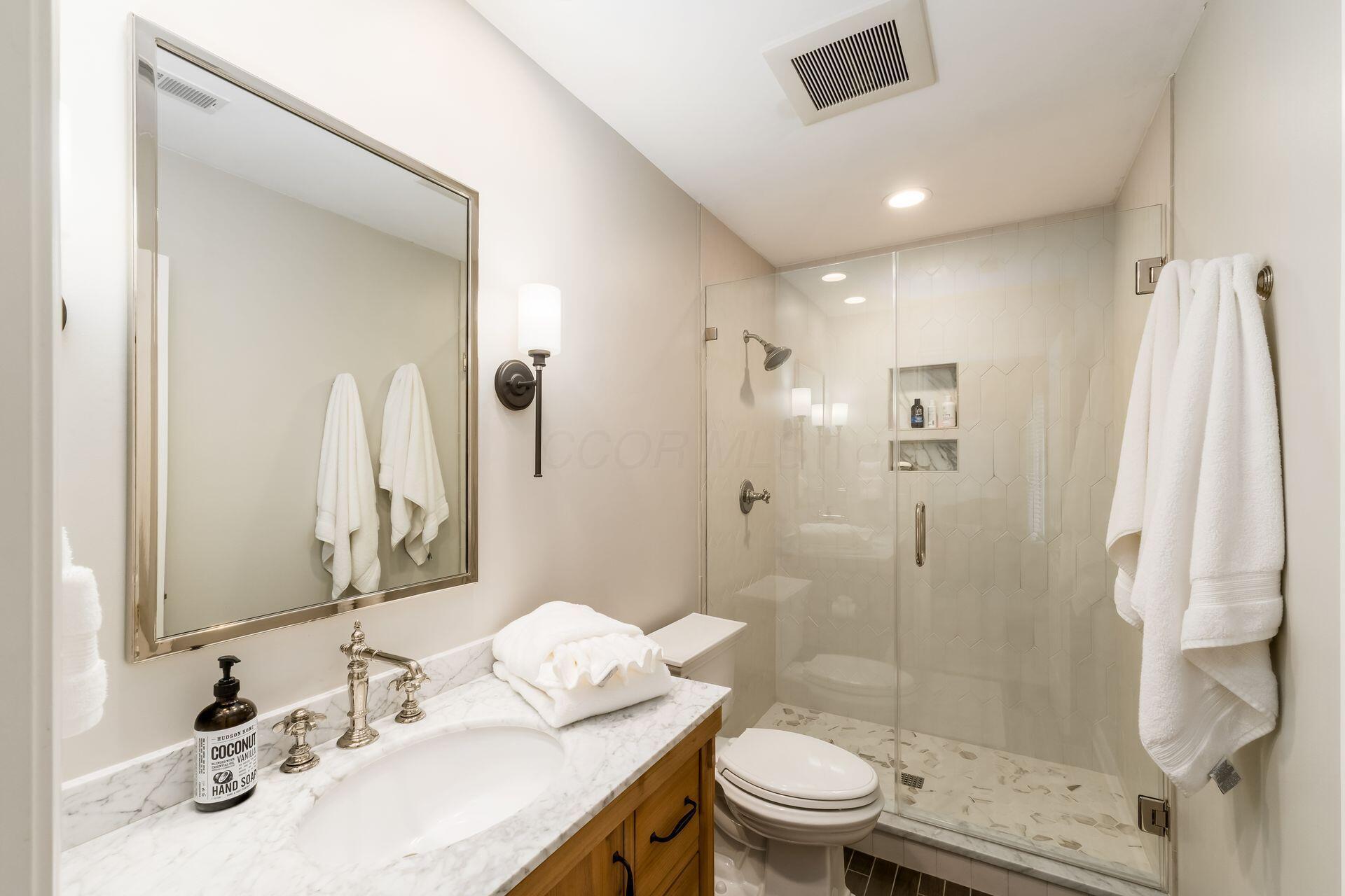 4607 Pine Tree Court