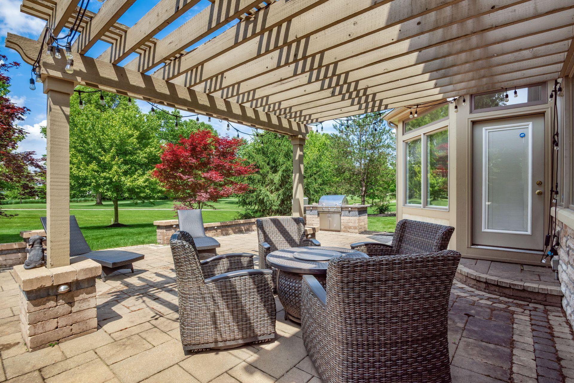 4607 Pine Tree Court