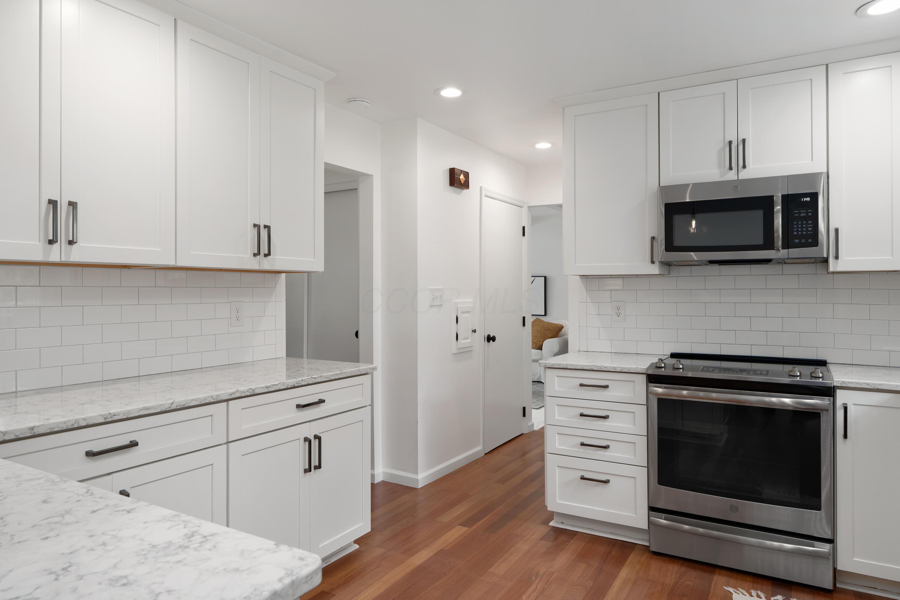 6853 Cedar Brook Place