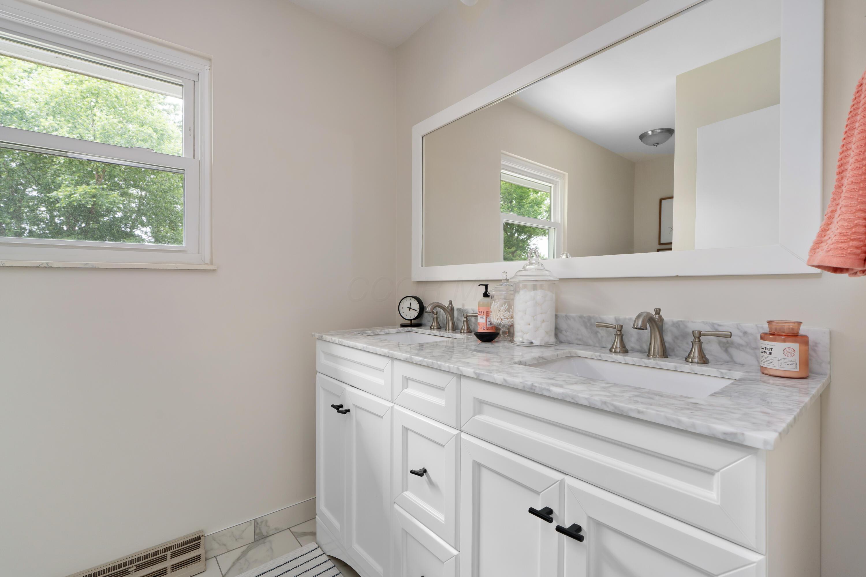 6853 Cedar Brook Place